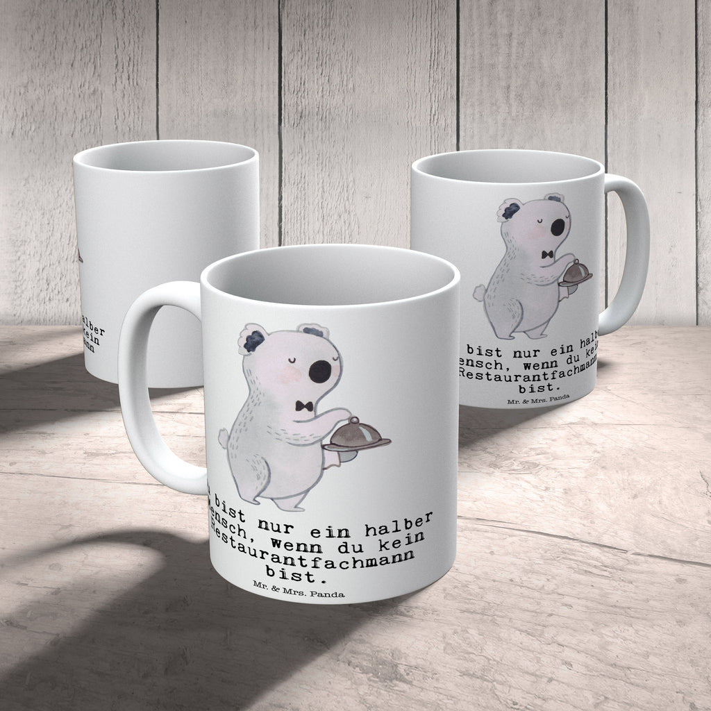 Tasse Restaurantfachmann Herz Tasse, Kaffeetasse, Teetasse, Becher, Kaffeebecher, Teebecher, Keramiktasse, Porzellantasse, Büro Tasse, Geschenk Tasse, Tasse Sprüche, Tasse Motive, Kaffeetassen, Tasse bedrucken, Designer Tasse, Cappuccino Tassen, Schöne Teetassen, Beruf, Ausbildung, Jubiläum, Abschied, Rente, Kollege, Kollegin, Geschenk, Schenken, Arbeitskollege, Mitarbeiter, Firma, Danke, Dankeschön