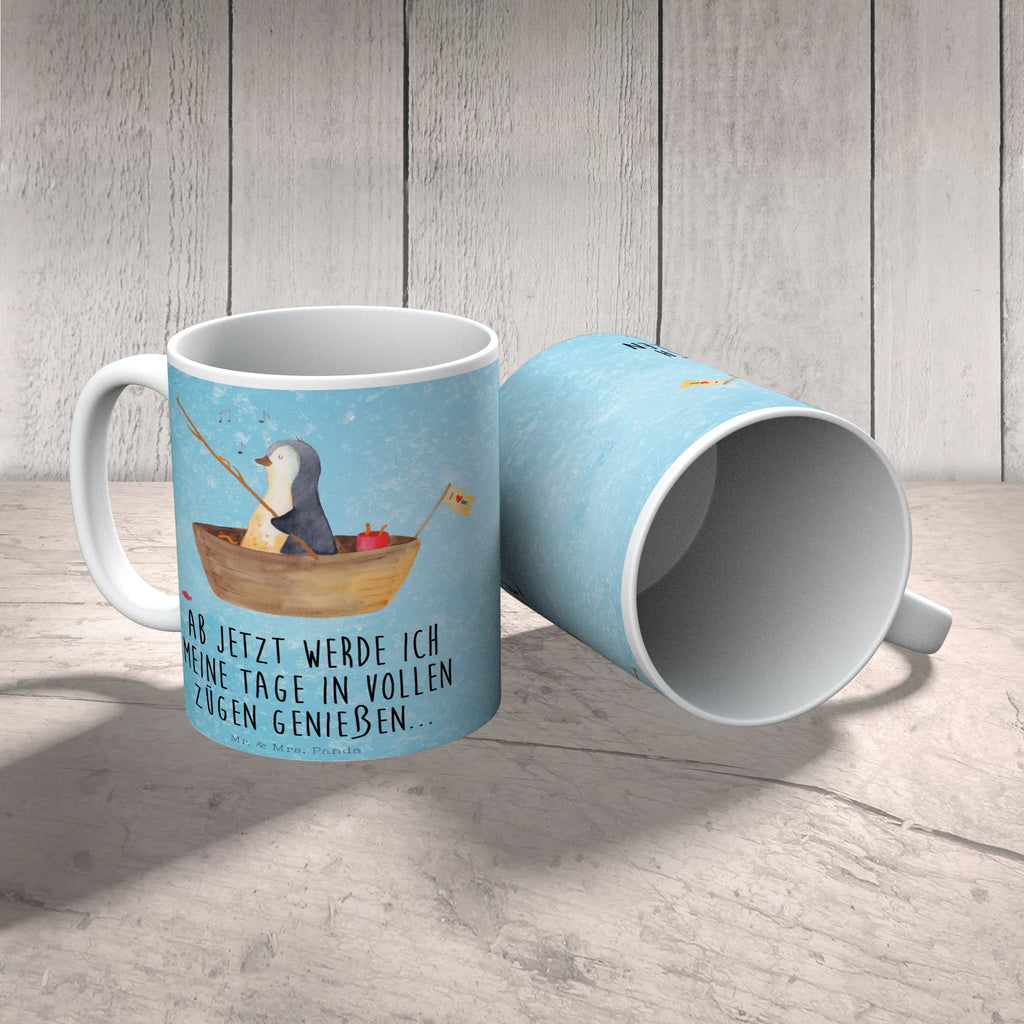 Tasse Pinguin Angelboot Tasse, Kaffeetasse, Teetasse, Becher, Kaffeebecher, Teebecher, Keramiktasse, Porzellantasse, Büro Tasse, Geschenk Tasse, Tasse Sprüche, Tasse Motive, Kaffeetassen, Tasse bedrucken, Designer Tasse, Cappuccino Tassen, Schöne Teetassen, Pinguin, Pinguine, Angeln, Boot, Angelboot, Lebenslust, Leben, genießen, Motivation, Neustart, Neuanfang, Trennung, Scheidung, Geschenkidee Liebeskummer