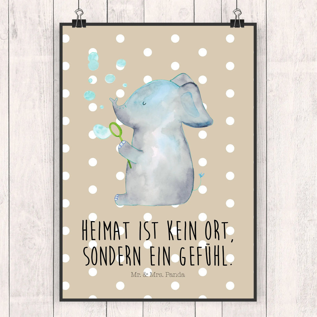 Poster Elefant Seifenblasen Poster, Wandposter, Bild, Wanddeko, Küchenposter, Kinderposter, Wanddeko Bild, Raumdekoration, Wanddekoration, Handgemaltes Poster, Mr. & Mrs. Panda Poster, Designposter, Kunstdruck, Posterdruck, Tiermotive, Gute Laune, lustige Sprüche, Tiere, Elefant, Elefanten, Dickhäuter, Rüsseltier, Seifenblasen, Liebe, Heimat, Gefühl. Daheim, Liebesbeweis, Liebesspruch