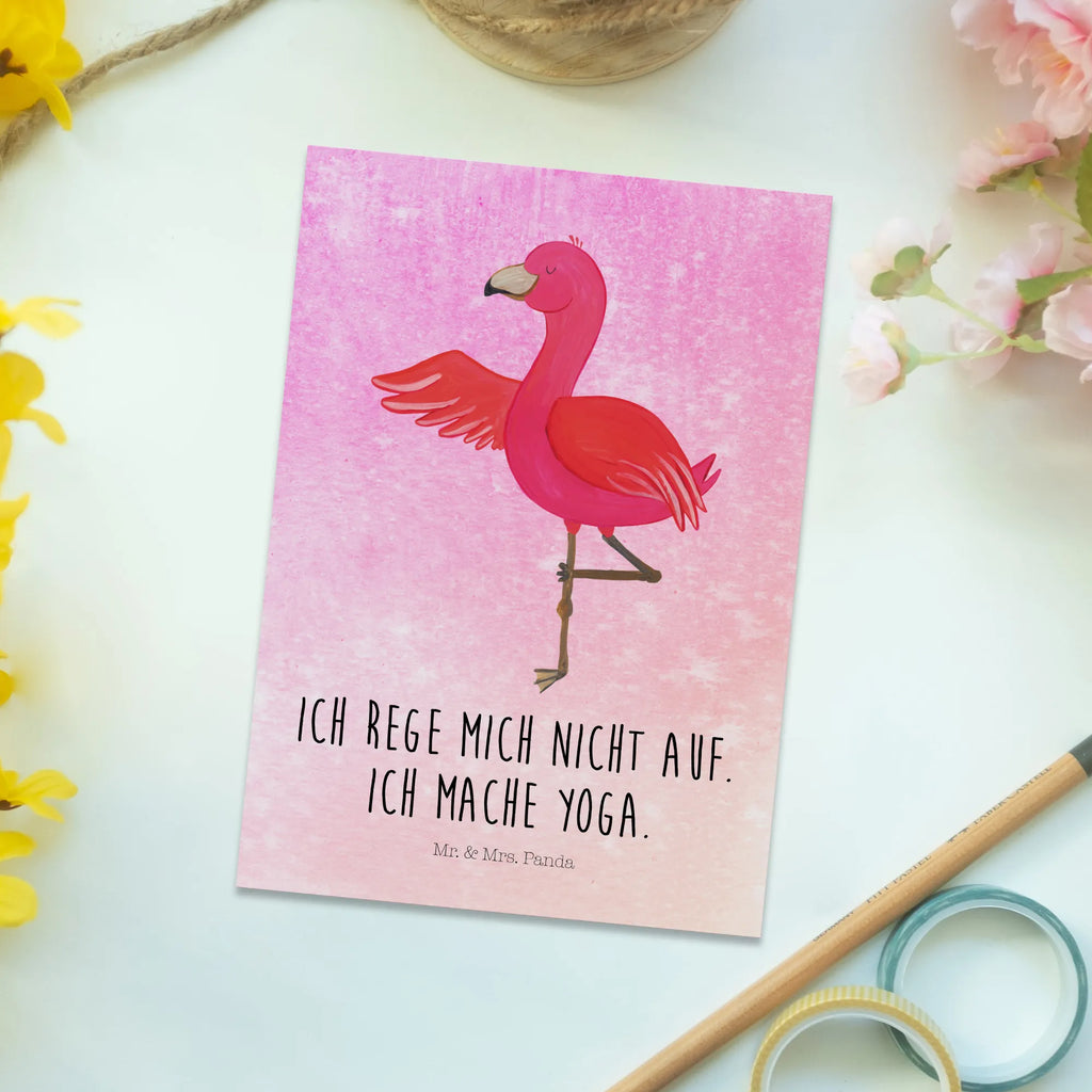 Postkarte Flamingo Yoga Postkarte, Karte, Geschenkkarte, Grußkarte, Einladung, Ansichtskarte, Geburtstagskarte, Einladungskarte, Dankeskarte, Ansichtskarten, Einladung Geburtstag, Einladungskarten Geburtstag, Flamingo, Vogel, Yoga, Namaste, Achtsamkeit, Yoga-Übung, Entspannung, Ärger, Aufregen, Tiefenentspannung