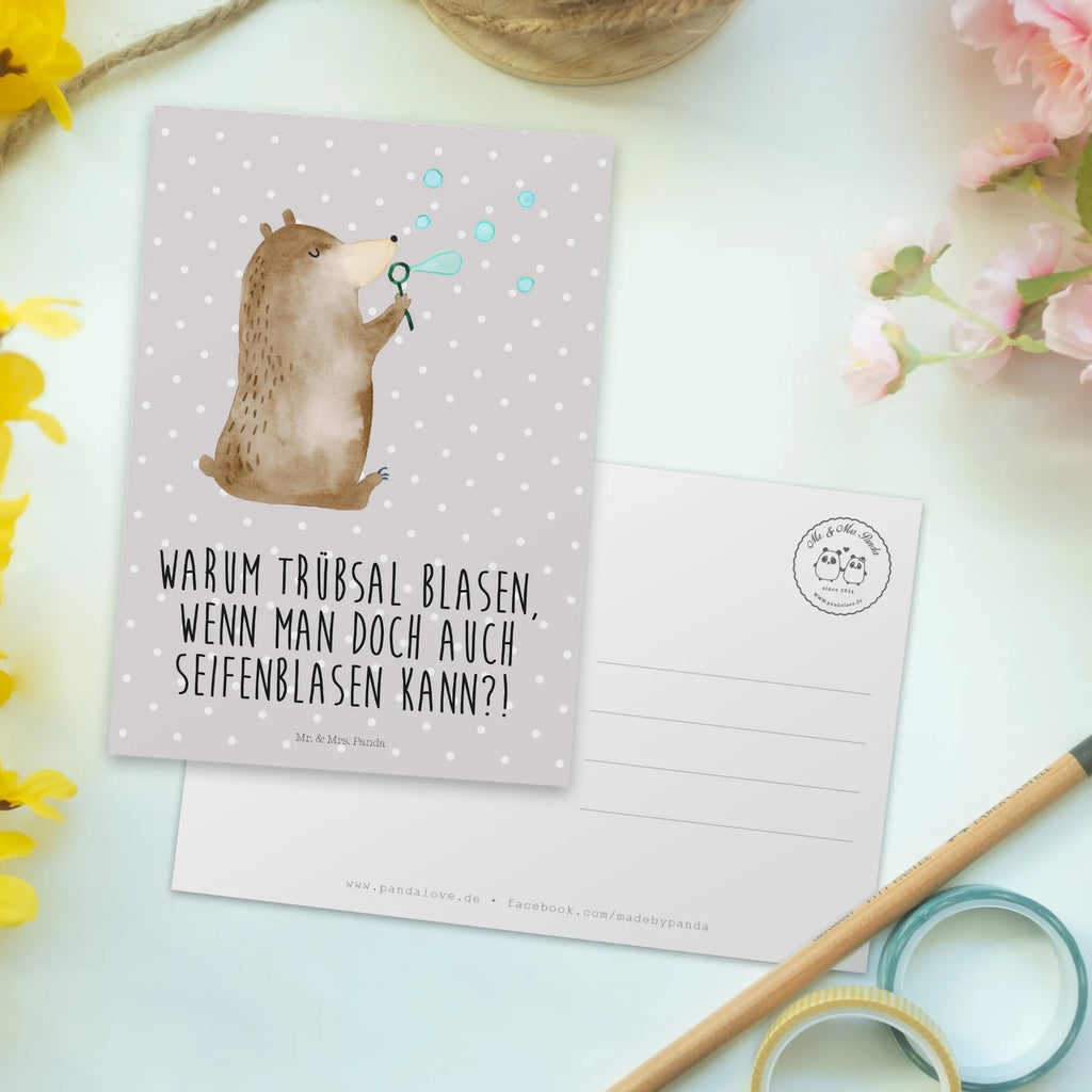 Postkarte Bär Seifenblasen Postkarte, Karte, Geschenkkarte, Grußkarte, Einladung, Ansichtskarte, Geburtstagskarte, Einladungskarte, Dankeskarte, Ansichtskarten, Einladung Geburtstag, Einladungskarten Geburtstag, Bär, Teddy, Teddybär, Seifenblasen Bär Lustig Sein Glücklich Traurig Happy