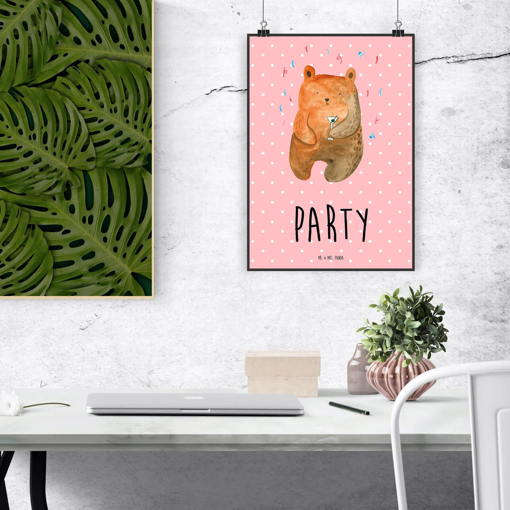 Poster Bär Party Poster, Wandposter, Bild, Wanddeko, Küchenposter, Kinderposter, Wanddeko Bild, Raumdekoration, Wanddekoration, Handgemaltes Poster, Mr. & Mrs. Panda Poster, Designposter, Kunstdruck, Posterdruck, Bär, Teddy, Teddybär, Geburtstag, Geburtstagsgeschenk, Geschenk, Party, Feiern, Abfeiern, Mitbringsel, Gute Laune, Lustig