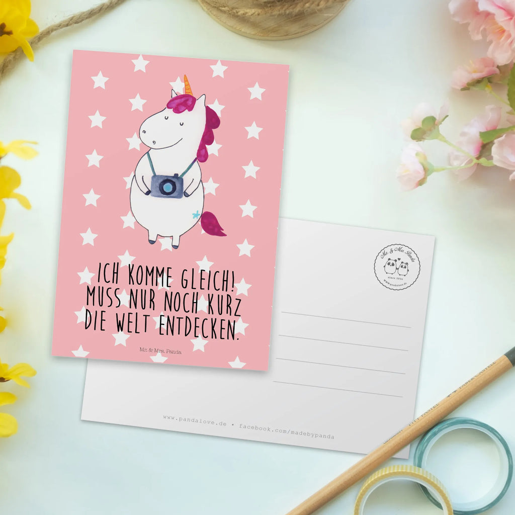 Postkarte Einhorn Fotograf Postkarte, Karte, Geschenkkarte, Grußkarte, Einladung, Ansichtskarte, Geburtstagskarte, Einladungskarte, Dankeskarte, Ansichtskarten, Einladung Geburtstag, Einladungskarten Geburtstag, Einhorn, Einhörner, Einhorn Deko, Pegasus, Unicorn, Fotograf, Fotografie, Kamera, Reisen, Weltreise, Weltenbummler, Urlaub, Tourist, Kurztrip, Reise, Städtereise