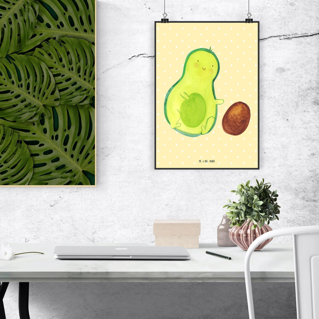 Poster Avocado Kern rollt Poster, Wandposter, Bild, Wanddeko, Küchenposter, Kinderposter, Wanddeko Bild, Raumdekoration, Wanddekoration, Handgemaltes Poster, Mr. & Mrs. Panda Poster, Designposter, Kunstdruck, Posterdruck, Avocado, Veggie, Vegan, Gesund, Avocados, Schwanger, Geburt, Geburtstag, Säugling, Kind, erstes Kind, zur Geburt, Schwangerschaft, Babyparty, Baby, große Liebe, Liebe, Love