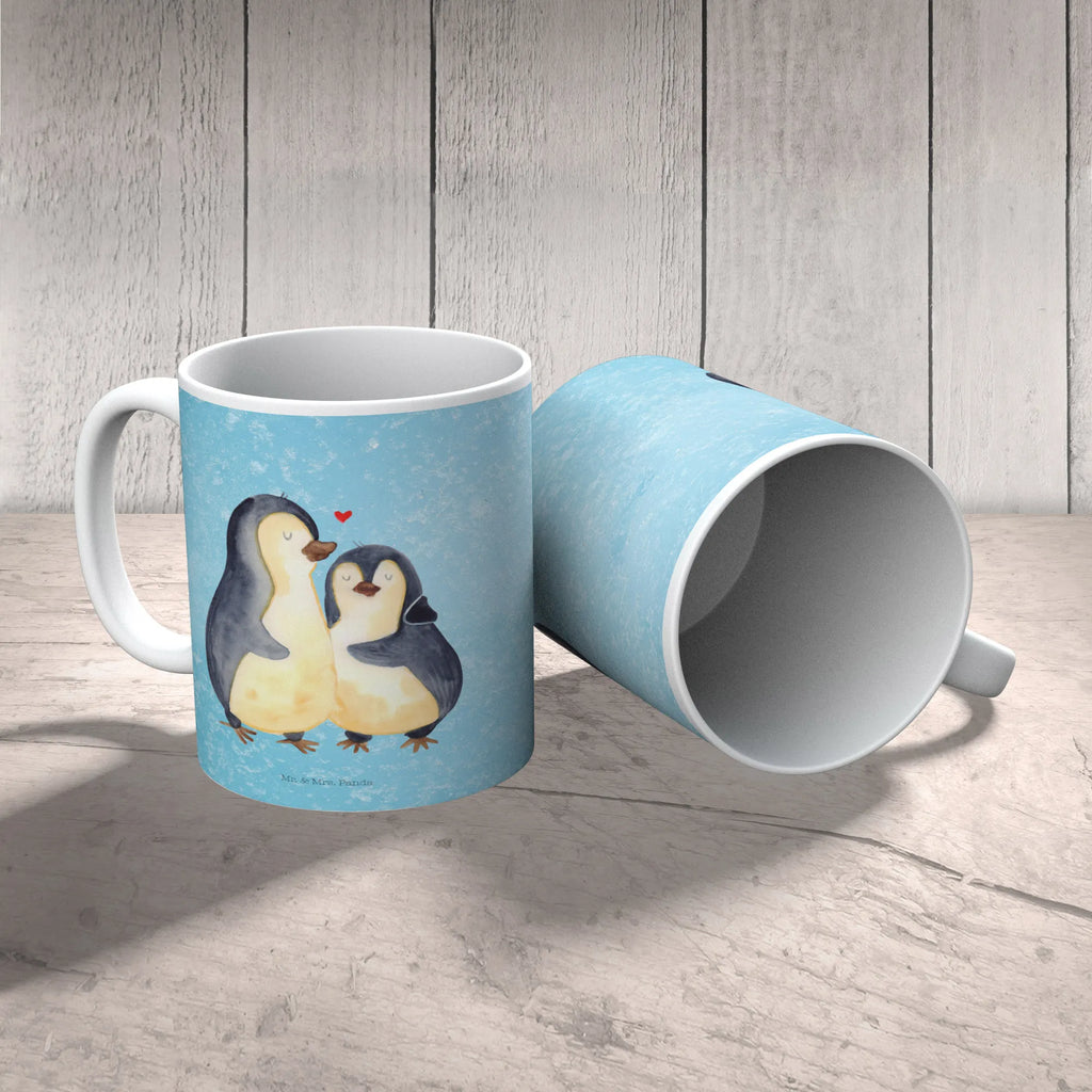 Tasse Pinguin umarmen Tasse, Kaffeetasse, Teetasse, Becher, Kaffeebecher, Teebecher, Keramiktasse, Porzellantasse, Büro Tasse, Geschenk Tasse, Tasse Sprüche, Tasse Motive, Kaffeetassen, Tasse bedrucken, Designer Tasse, Cappuccino Tassen, Schöne Teetassen, Pinguin, Liebe, Liebespaar, Liebesbeweis, Liebesgeschenk, Verlobung, Jahrestag, Hochzeitstag, Hochzeit, Hochzeitsgeschenk