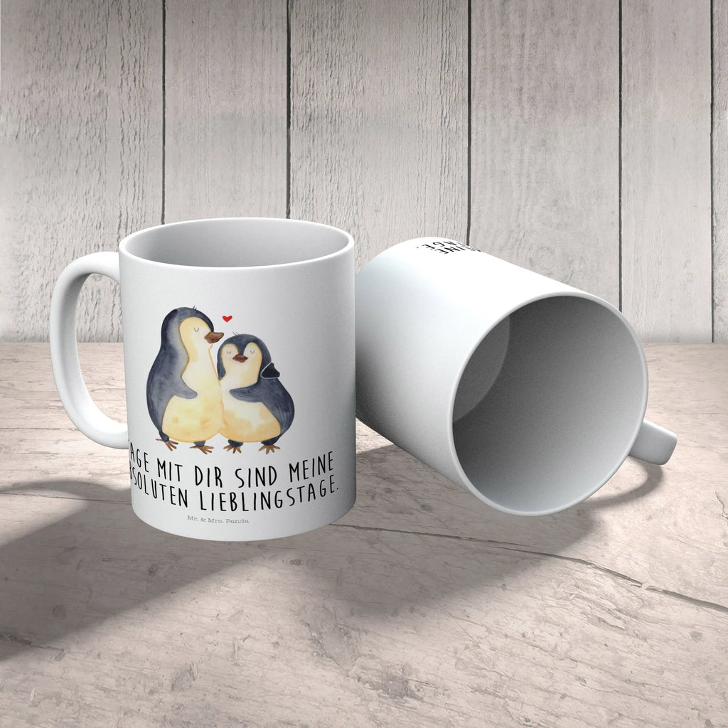 Kindertasse Pinguin umarmend Kindertasse, Kinder Tasse, Kunststoff Tasse, Kindergarten Tasse, Trinkbecher, Camping Becher, Kaffeetasse, Kunststoffbecher, Kindergartenbecher, Outdoorgeschirr, Kunststoffgeschirr, Reisebecher, Reisetasse, Kinderbecher, Bruchfeste Tasse, Bruchsichere Tasse, Plastik Tasse, Plastiktasse, Pinguin, Liebe, Liebespaar, Liebesbeweis, Liebesgeschenk, Verlobung, Jahrestag, Hochzeitstag, Hochzeit, Hochzeitsgeschenk