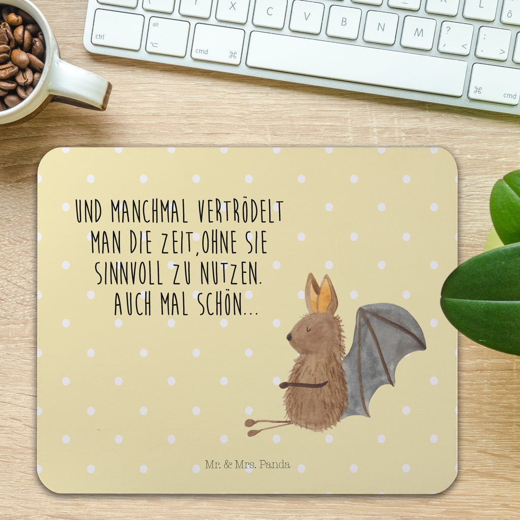 Mauspad Fledermaus sitzend Mousepad, Computer zubehör, Büroausstattung, PC Zubehör, Arbeitszimmer, Mauspad, Einzigartiges Mauspad, Designer Mauspad, Mausunterlage, Mauspad Büro, Tiermotive, Gute Laune, lustige Sprüche, Tiere, Fledermaus, Fledermäuse, Motivation, entspannen