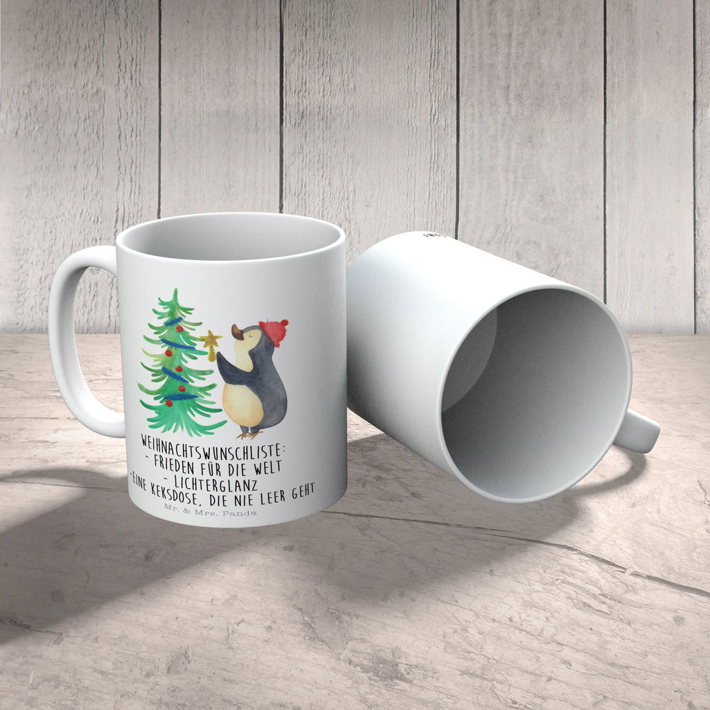 Tasse Pinguin Weihnachtsbaum Tasse, Kaffeetasse, Teetasse, Becher, Kaffeebecher, Teebecher, Keramiktasse, Porzellantasse, Büro Tasse, Geschenk Tasse, Tasse Sprüche, Tasse Motive, Kaffeetassen, Tasse bedrucken, Designer Tasse, Cappuccino Tassen, Schöne Teetassen, Winter, Weihnachten, Weihnachtsdeko, Nikolaus, Advent, Heiligabend, Wintermotiv, Pinguin