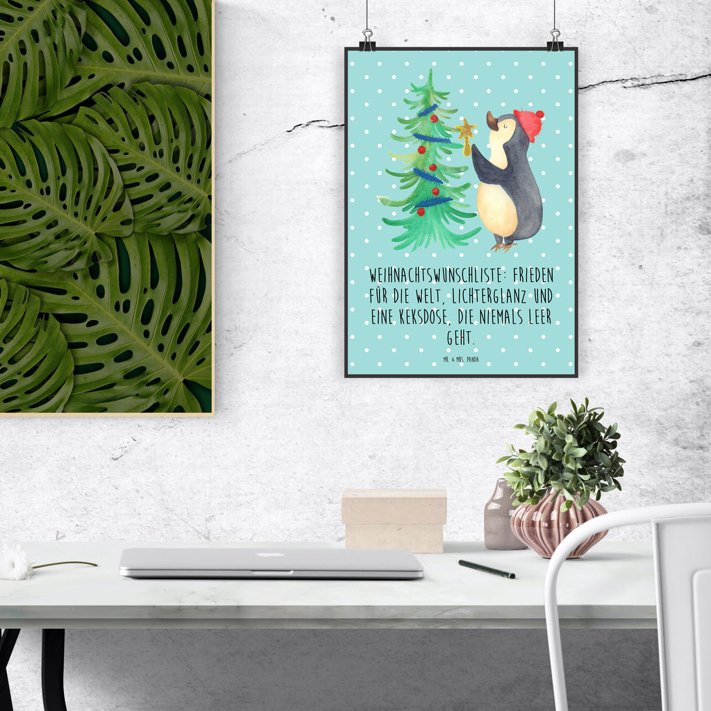 Poster Pinguin Weihnachtsbaum Poster, Wandposter, Bild, Wanddeko, Küchenposter, Kinderposter, Wanddeko Bild, Raumdekoration, Wanddekoration, Handgemaltes Poster, Mr. & Mrs. Panda Poster, Designposter, Kunstdruck, Posterdruck, Winter, Weihnachten, Weihnachtsdeko, Nikolaus, Advent, Heiligabend, Wintermotiv, Pinguin