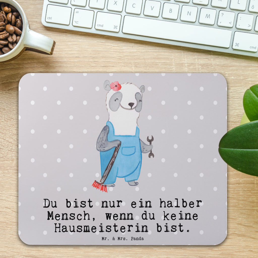 Mauspad Hausmeisterin mit Herz Mousepad, Computer zubehör, Büroausstattung, PC Zubehör, Arbeitszimmer, Mauspad, Einzigartiges Mauspad, Designer Mauspad, Mausunterlage, Mauspad Büro, Beruf, Ausbildung, Jubiläum, Abschied, Rente, Kollege, Kollegin, Geschenk, Schenken, Arbeitskollege, Mitarbeiter, Firma, Danke, Dankeschön, Hausmeisterin, Concierge, Hausverwalterin, Facility Manager