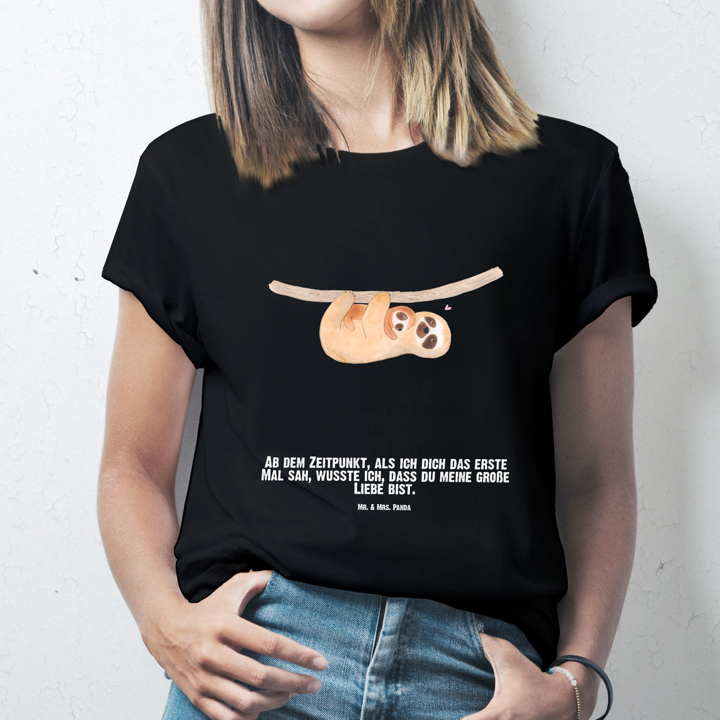 Personalisiertes T-Shirt Faultier mit Kind T-Shirt Personalisiert, T-Shirt mit Namen, T-Shirt mit Aufruck, Männer, Frauen, Wunschtext, Bedrucken, Faultier, Faultier Geschenk, Faultier Deko, Kind, Baby, Liebe, Mutter, Mama, Geburt, Kinder, Faulheit, Spaß, Niedlichkeit