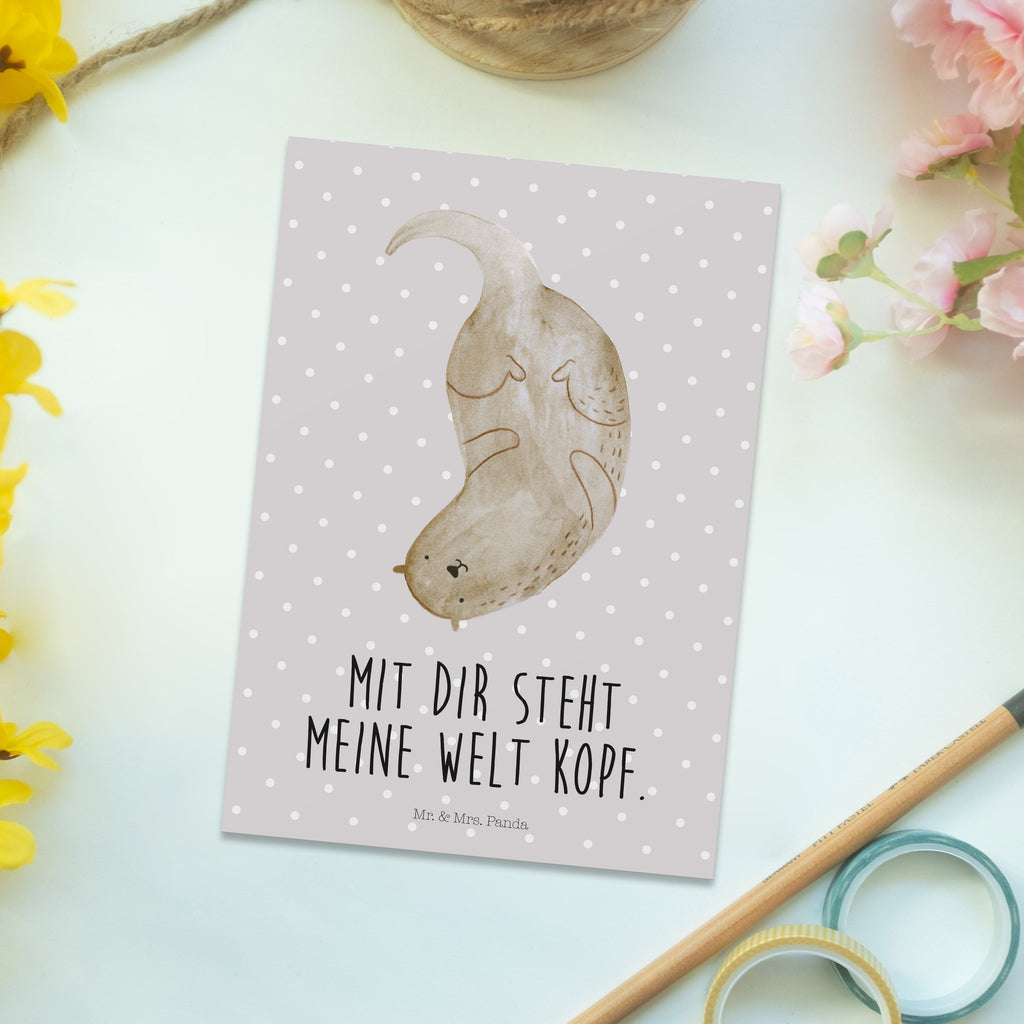 Postkarte Otter Kopfüber Postkarte, Karte, Geschenkkarte, Grußkarte, Einladung, Ansichtskarte, Geburtstagskarte, Einladungskarte, Dankeskarte, Ansichtskarten, Einladung Geburtstag, Einladungskarten Geburtstag, Otter, Fischotter, Seeotter, Otter Seeotter See Otter