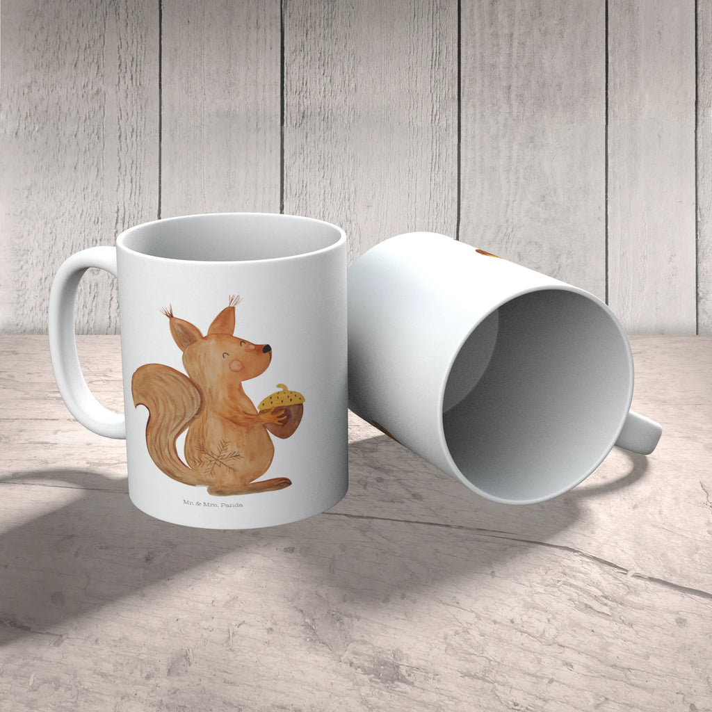 Tasse Eichhörnchen Weihnachtszeit Tasse, Kaffeetasse, Teetasse, Becher, Kaffeebecher, Teebecher, Keramiktasse, Porzellantasse, Büro Tasse, Geschenk Tasse, Tasse Sprüche, Tasse Motive, Kaffeetassen, Tasse bedrucken, Designer Tasse, Cappuccino Tassen, Schöne Teetassen, Winter, Weihnachten, Weihnachtsdeko, Nikolaus, Advent, Heiligabend, Wintermotiv, Frohe Weihnachten, Frohes neues Jahr, Guten Rutsch, Weihnachtsmotiv, Weihnachtsgruß, Neujahr, Vogel