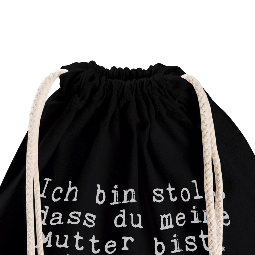 Sportbeutel Sprüche und Zitate Ich bin stolz, dass du meine Mutter bist. Aber noch stolzer bin ich, dass du die Oma meines Kindes bist. Sportbeutel, Turnbeutel, Beutel, Sporttasche, Tasche, Stoffbeutel, Sportbeutel Kinder, Gymsack, Beutel Rucksack, Kleine Sporttasche, Sportzubehör, Turnbeutel Baumwolle, Spruch, Sprüche, lustige Sprüche, Weisheiten, Zitate, Spruch Geschenke, Spruch Sprüche Weisheiten Zitate Lustig Weisheit Worte