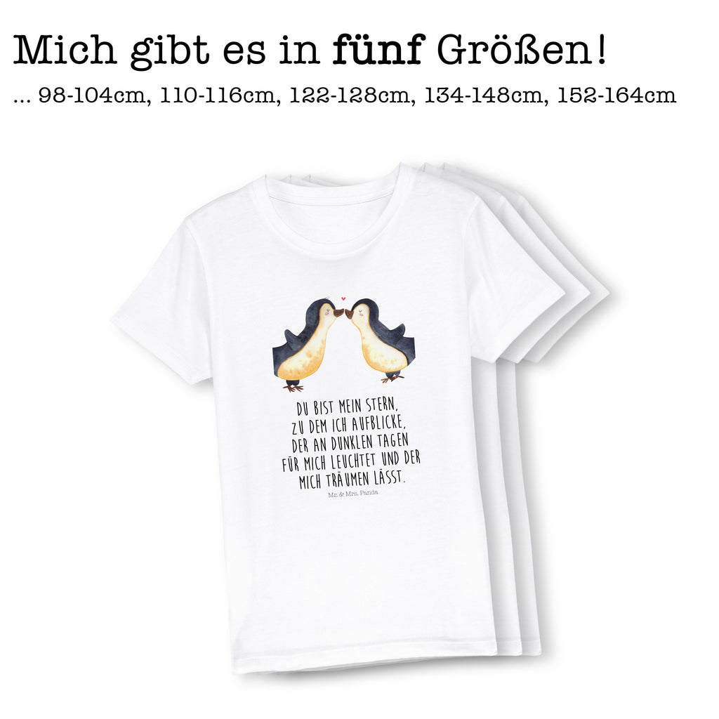 Organic Kinder T-Shirt Pinguin Liebe Kinder T-Shirt, Kinder T-Shirt Mädchen, Kinder T-Shirt Jungen, Liebe, Partner, Freund, Freundin, Ehemann, Ehefrau, Heiraten, Verlobung, Heiratsantrag, Liebesgeschenk, Jahrestag, Hocheitstag, Pinguin, Pinguine, Pinguin Paar, Pinguinpaar, Pinguin Liebe, Paar, Pärchen. Liebespaar, Liebesbeweis, Liebesspruch, Hochzeitstag, Geschenk Freund, Geschenk Freundin, Verlobte, Verlobter, Love, Geschenk Hochzeitstag, Geschenkidee, Hochzeit, Gastgeschenk