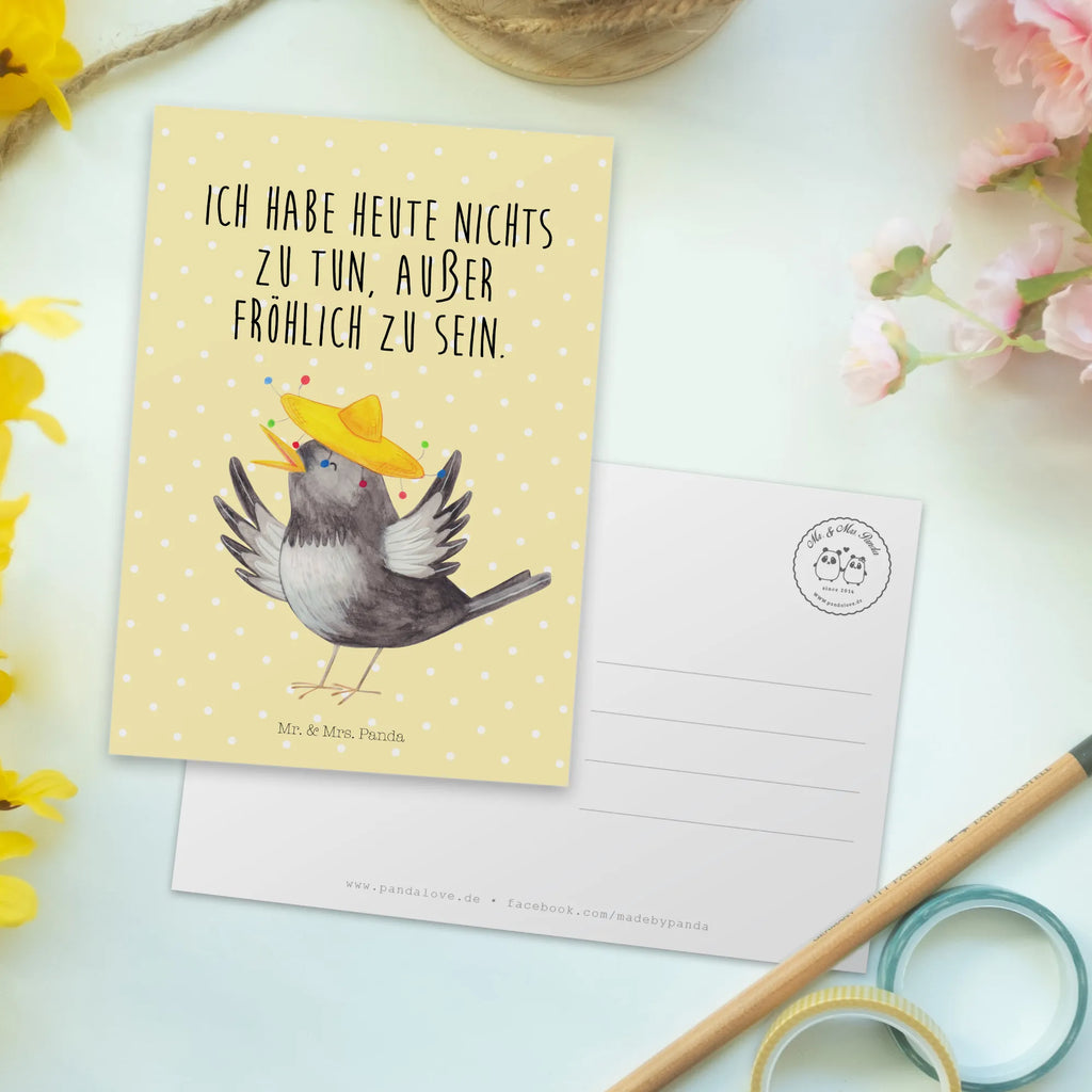 Postkarte Rabe Sombrero Postkarte, Karte, Geschenkkarte, Grußkarte, Einladung, Ansichtskarte, Geburtstagskarte, Einladungskarte, Dankeskarte, Ansichtskarten, Einladung Geburtstag, Einladungskarten Geburtstag, Tiermotive, Gute Laune, lustige Sprüche, Tiere, Rabe, Vogel, Vögel, Spruch positiv, fröhlich sein, glücklich sein, Glück Spruch, froh, Elster, Motivation