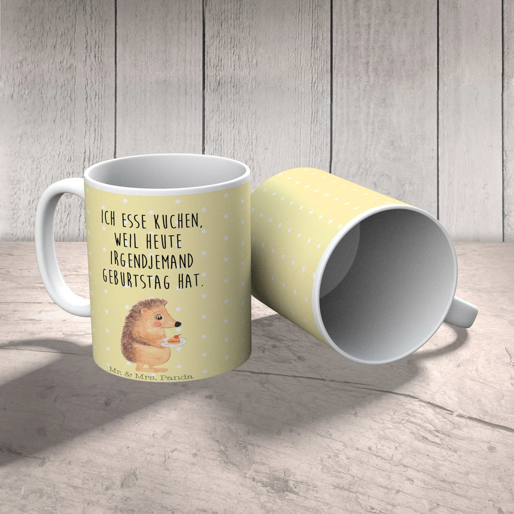 Tasse Igel Kuchenstück Tasse, Kaffeetasse, Teetasse, Becher, Kaffeebecher, Teebecher, Keramiktasse, Porzellantasse, Büro Tasse, Geschenk Tasse, Tasse Sprüche, Tasse Motive, Kaffeetassen, Tasse bedrucken, Designer Tasse, Cappuccino Tassen, Schöne Teetassen, Tiermotive, Gute Laune, lustige Sprüche, Tiere, Igel, Essen Spruch, Kuchen, Backen Geschenk, Kuchen backen, Einladung Party, Geburtstagskuchen, Torte