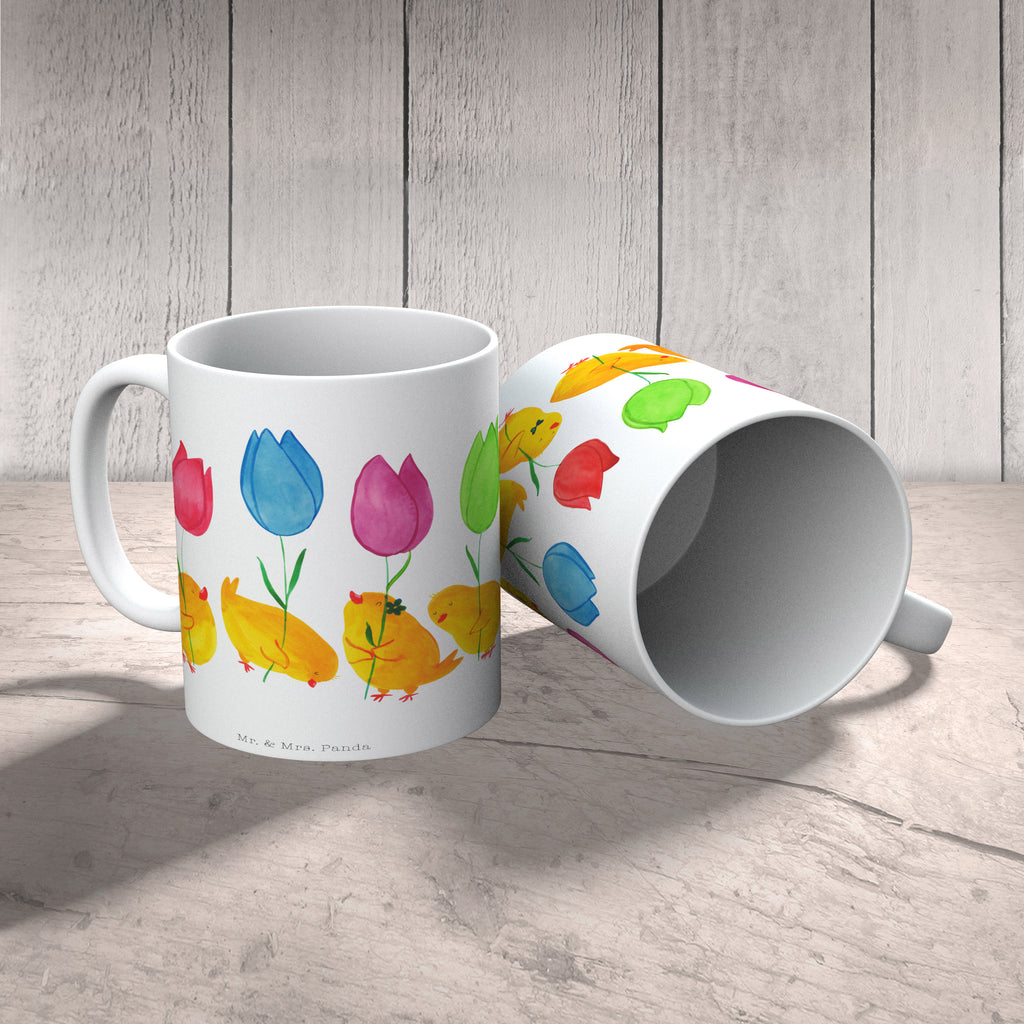 Tasse Küken Parade Tasse, Kaffeetasse, Teetasse, Becher, Kaffeebecher, Teebecher, Keramiktasse, Porzellantasse, Büro Tasse, Geschenk Tasse, Tasse Sprüche, Tasse Motive, Kaffeetassen, Tasse bedrucken, Designer Tasse, Cappuccino Tassen, Schöne Teetassen, Ostern, Osterhase, Ostergeschenke, Osternest, Osterdeko, Geschenke zu Ostern, Ostern Geschenk, Ostergeschenke Kinder, Ostern Kinder, Küken, Parade, Tulpen, Frohe Ostern, Ostergrüße, Blumen