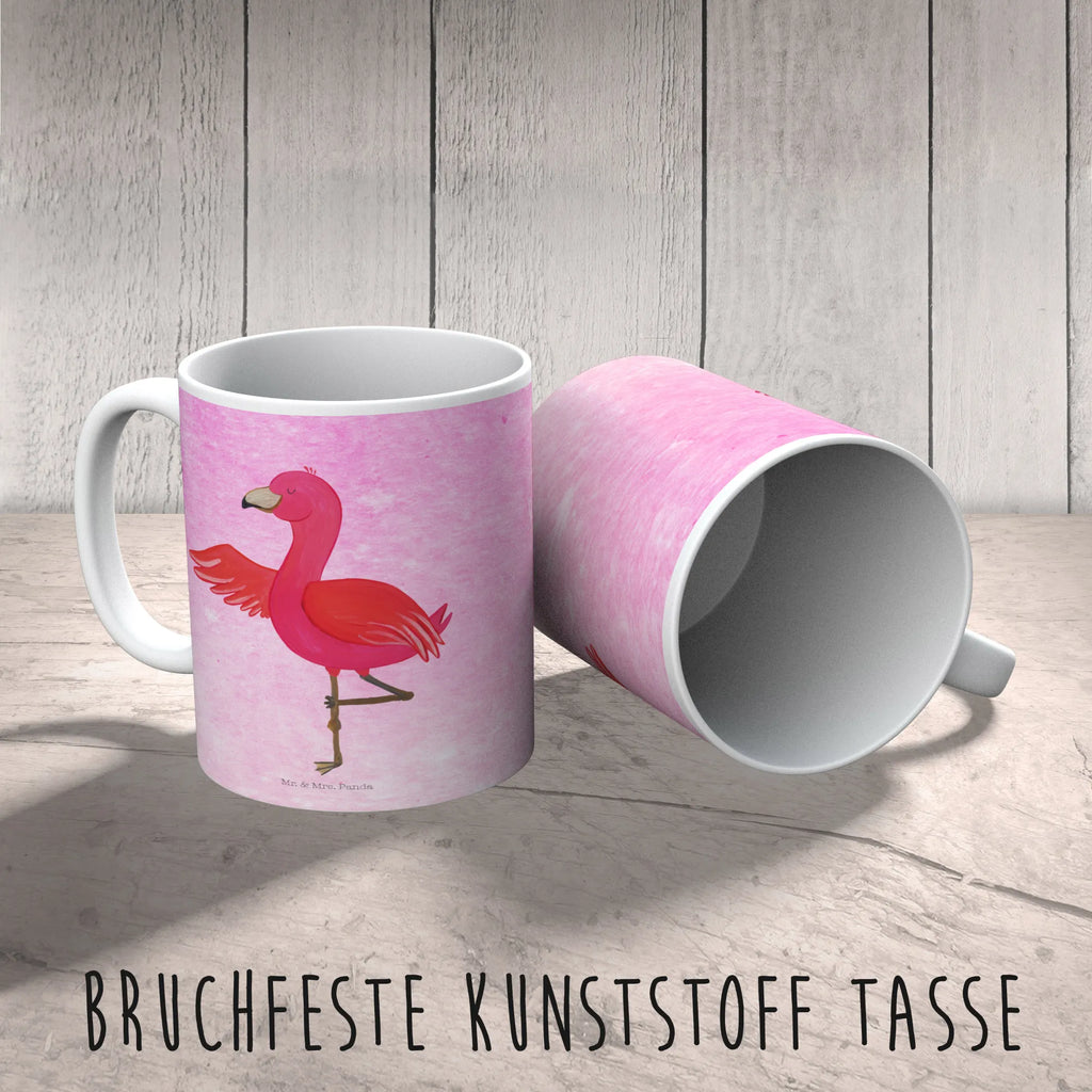 Kindertasse Flamingo Yoga Kindertasse, Kinder Tasse, Kunststoff Tasse, Kindergarten Tasse, Trinkbecher, Camping Becher, Kaffeetasse, Kunststoffbecher, Kindergartenbecher, Outdoorgeschirr, Kunststoffgeschirr, Reisebecher, Reisetasse, Kinderbecher, Bruchfeste Tasse, Bruchsichere Tasse, Plastik Tasse, Plastiktasse, Flamingo, Vogel, Yoga, Namaste, Achtsamkeit, Yoga-Übung, Entspannung, Ärger, Aufregen, Tiefenentspannung