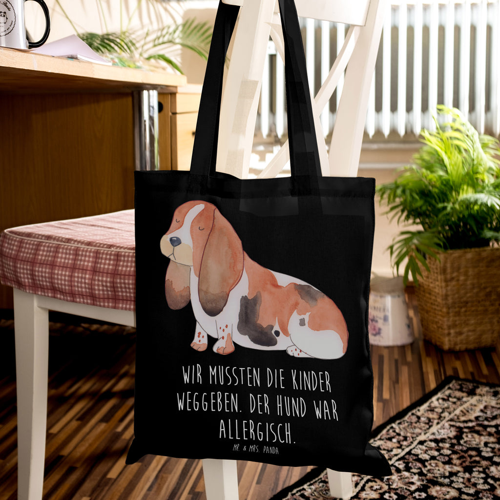 Tragetasche Hund Basset Hound Beuteltasche, Beutel, Einkaufstasche, Jutebeutel, Stoffbeutel, Tasche, Shopper, Umhängetasche, Strandtasche, Schultertasche, Stofftasche, Tragetasche, Badetasche, Jutetasche, Einkaufstüte, Laptoptasche, Hund, Hundemotiv, Haustier, Hunderasse, Tierliebhaber, Hundebesitzer, Sprüche, Basset Hound, Basset, Hundeliebe, kinderlos