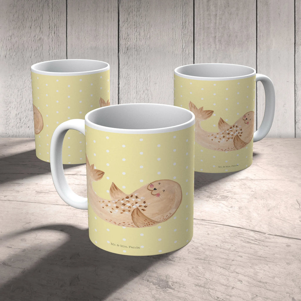 Kindertasse Robbe Liegen Kindertasse, Kinder Tasse, Kunststoff Tasse, Kindergarten Tasse, Trinkbecher, Camping Becher, Kaffeetasse, Kunststoffbecher, Kindergartenbecher, Outdoorgeschirr, Kunststoffgeschirr, Reisebecher, Reisetasse, Kinderbecher, Bruchfeste Tasse, Bruchsichere Tasse, Plastik Tasse, Plastiktasse, Tiermotive, Gute Laune, lustige Sprüche, Tiere, Robbe, Robben, Seehund, Strand, Meerestier, Ostsee, Nordsee, Lachen, Freude