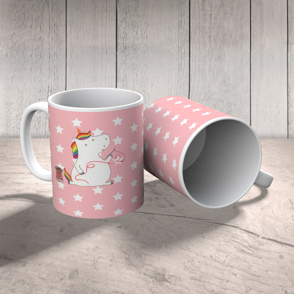 Kindertasse Einhorn Näherin Kindertasse, Kinder Tasse, Kunststoff Tasse, Kindergarten Tasse, Trinkbecher, Camping Becher, Kaffeetasse, Kunststoffbecher, Kindergartenbecher, Outdoorgeschirr, Kunststoffgeschirr, Reisebecher, Reisetasse, Kinderbecher, Bruchfeste Tasse, Bruchsichere Tasse, Plastik Tasse, Plastiktasse, Einhorn, Einhörner, Einhorn Deko, Pegasus, Unicorn, Näherin, nähen, Mädchen, Freundin, Häkeln, Stricken, basteln, Nähzimmer