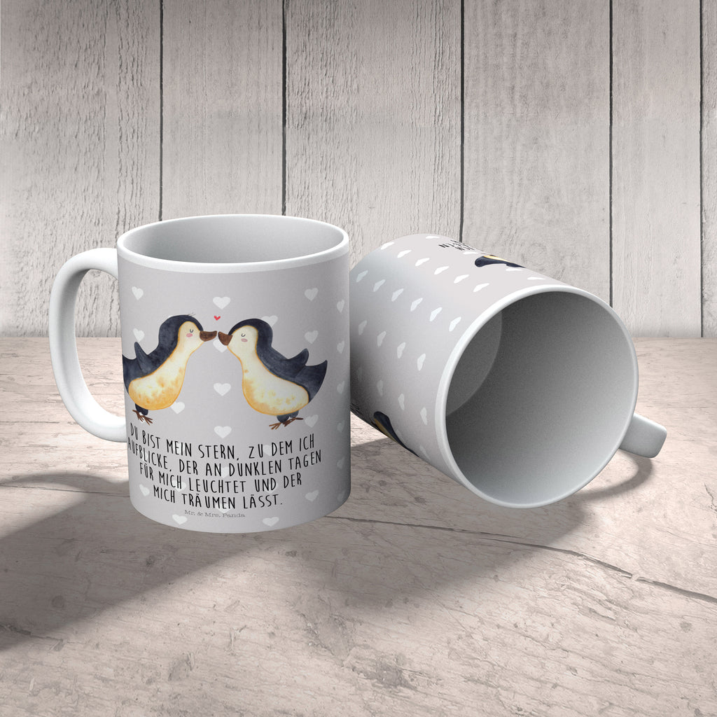 Kindertasse Pinguin Liebe Kindertasse, Kinder Tasse, Kunststoff Tasse, Kindergarten Tasse, Trinkbecher, Camping Becher, Kaffeetasse, Kunststoffbecher, Kindergartenbecher, Outdoorgeschirr, Kunststoffgeschirr, Reisebecher, Reisetasse, Kinderbecher, Bruchfeste Tasse, Bruchsichere Tasse, Plastik Tasse, Plastiktasse, Liebe, Partner, Freund, Freundin, Ehemann, Ehefrau, Heiraten, Verlobung, Heiratsantrag, Liebesgeschenk, Jahrestag, Hocheitstag, Pinguin, Pinguine, Pinguin Paar, Pinguinpaar, Pinguin Liebe, Paar, Pärchen. Liebespaar, Liebesbeweis, Liebesspruch, Hochzeitstag, Geschenk Freund, Geschenk Freundin, Verlobte, Verlobter, Love, Geschenk Hochzeitstag, Geschenkidee, Hochzeit, Gastgeschenk