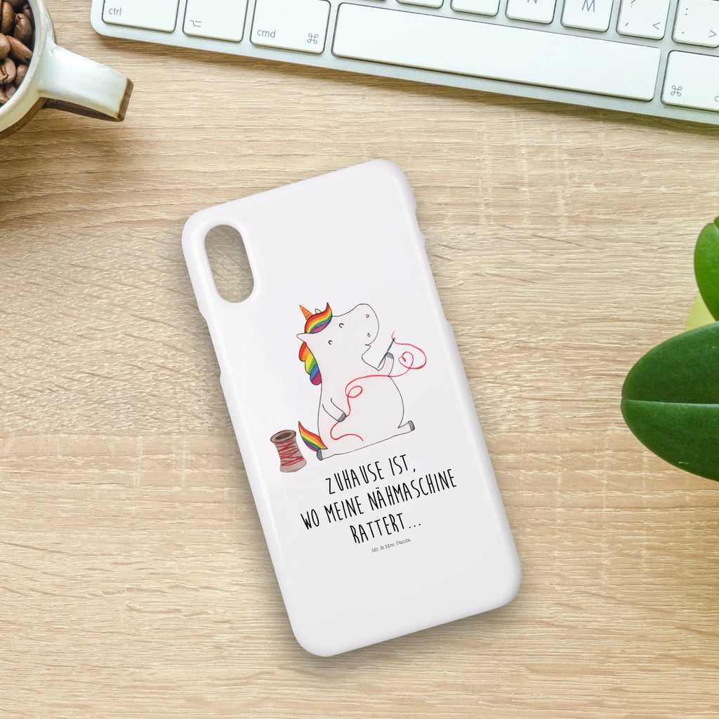 Handyhülle Einhorn Näherin Handyhülle, Handycover, Cover, Handy, Hülle, Iphone 10, Iphone X, Einhorn, Einhörner, Einhorn Deko, Pegasus, Unicorn, Näherin, nähen, Mädchen, Freundin, Häkeln, Stricken, basteln, Nähzimmer