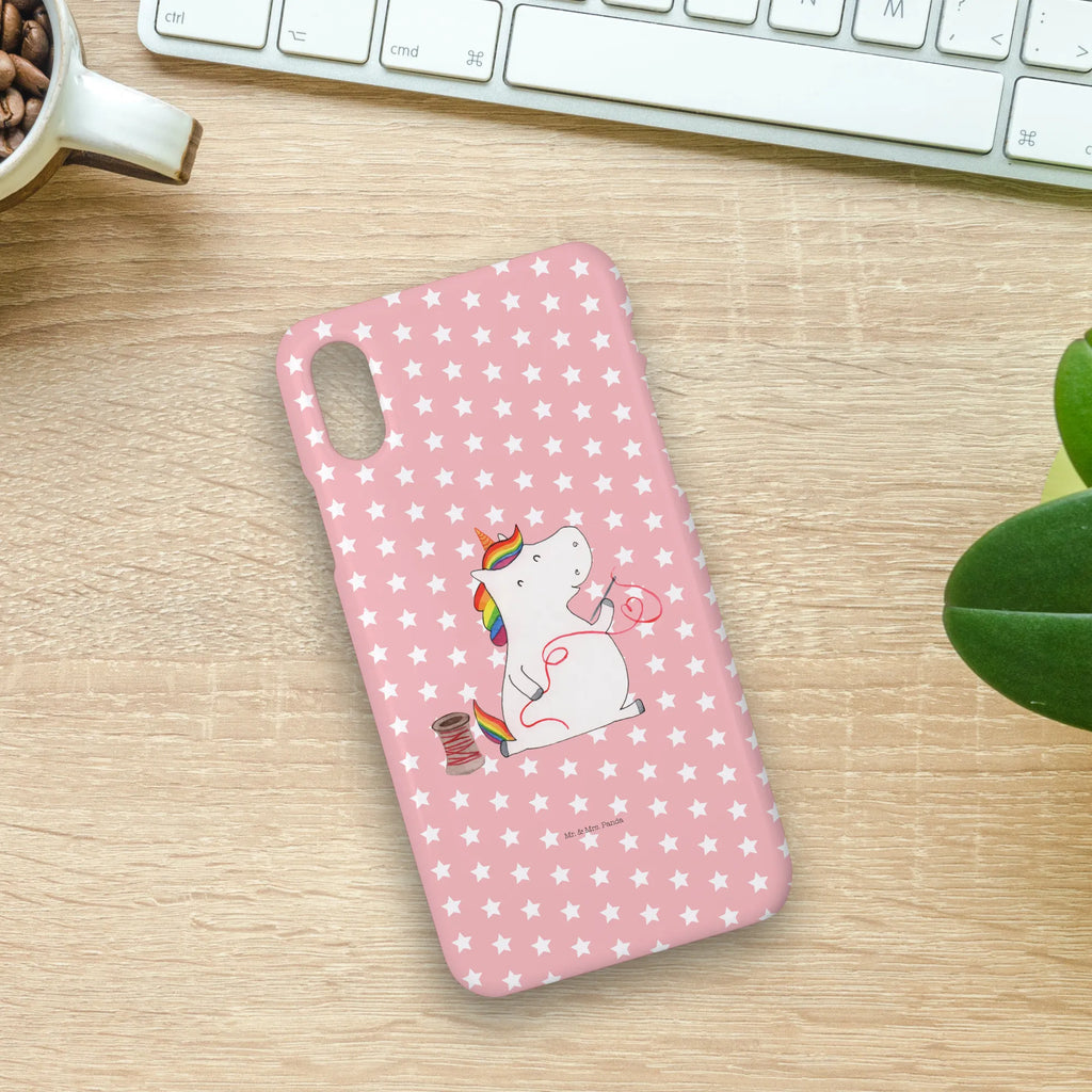 Handyhülle Einhorn Näherin Handyhülle, Handycover, Cover, Handy, Hülle, Iphone 10, Iphone X, Einhorn, Einhörner, Einhorn Deko, Pegasus, Unicorn, Näherin, nähen, Mädchen, Freundin, Häkeln, Stricken, basteln, Nähzimmer