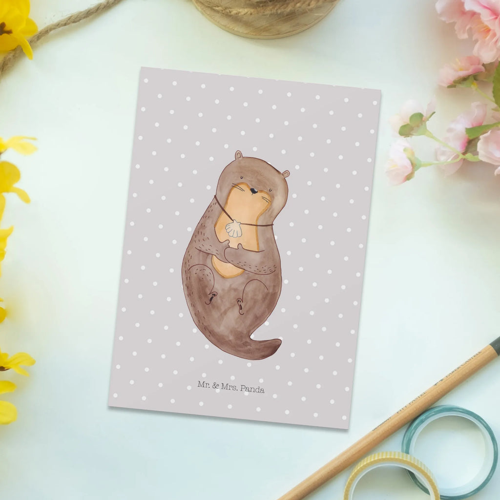 Postkarte Otter Muschel Postkarte, Karte, Geschenkkarte, Grußkarte, Einladung, Ansichtskarte, Geburtstagskarte, Einladungskarte, Dankeskarte, Ansichtskarten, Einladung Geburtstag, Einladungskarten Geburtstag, Otter, Fischotter, Seeotter, Otterliebe, grübeln, träumen, Motivation, Tagträumen, Büro