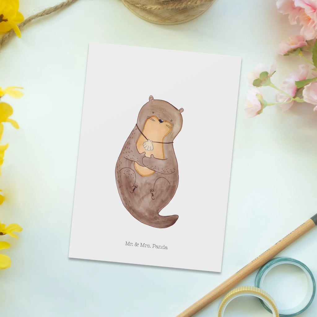 Postkarte Otter Muschel Postkarte, Karte, Geschenkkarte, Grußkarte, Einladung, Ansichtskarte, Geburtstagskarte, Einladungskarte, Dankeskarte, Ansichtskarten, Einladung Geburtstag, Einladungskarten Geburtstag, Otter, Fischotter, Seeotter, Otterliebe, grübeln, träumen, Motivation, Tagträumen, Büro