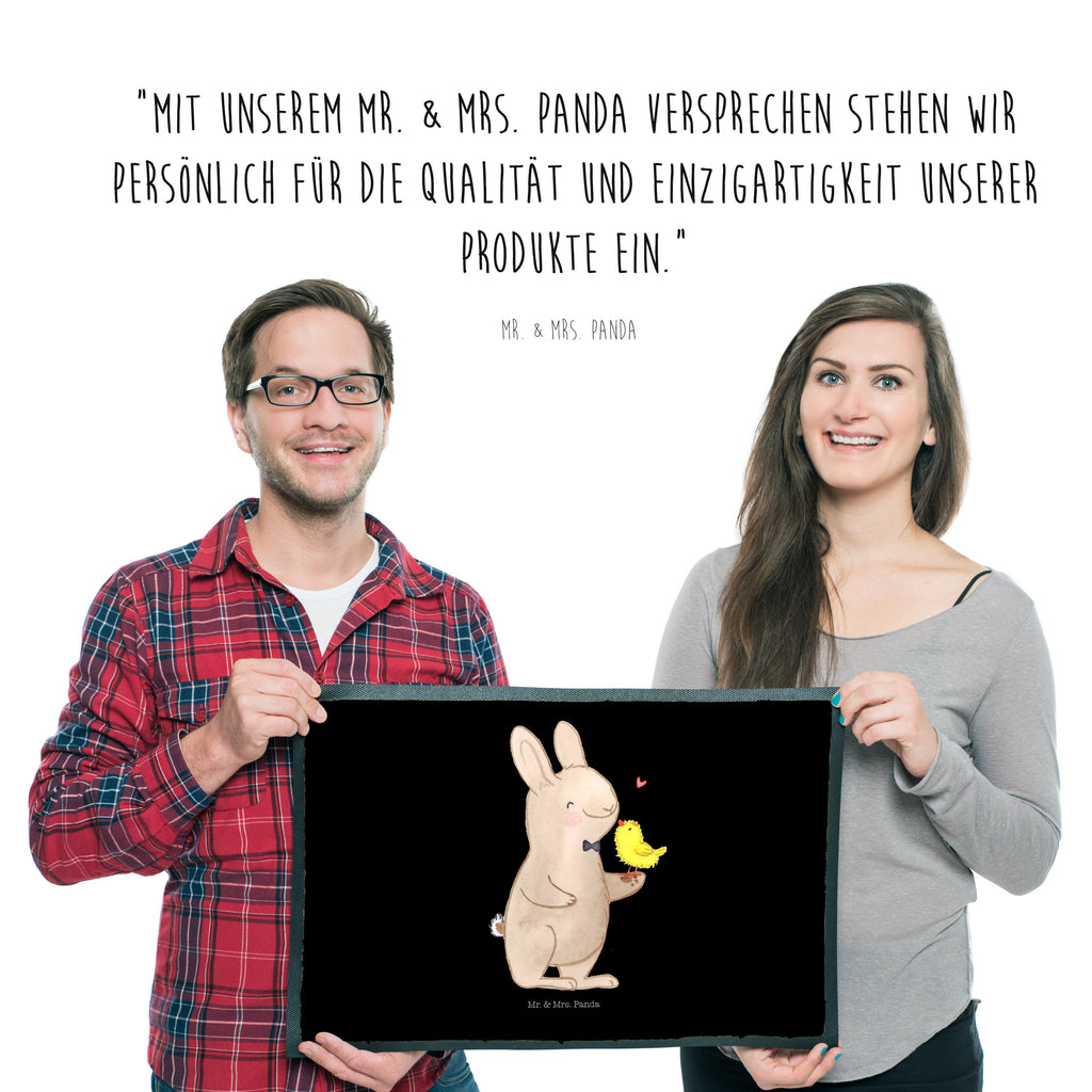 Fußmatte Hase mit Küken Türvorleger, Schmutzmatte, Fußabtreter, Matte, Schmutzfänger, Fußabstreifer, Schmutzfangmatte, Türmatte, Motivfußmatte, Haustürmatte, Vorleger, Fussmatten, Fußmatten, Gummimatte, Fußmatte außen, Fußmatte innen, Fussmatten online, Gummi Matte, Sauberlaufmatte, Fußmatte waschbar, Fußmatte outdoor, Schmutzfangmatte waschbar, Eingangsteppich, Fußabstreifer außen, Fußabtreter außen, Schmutzfangteppich, Fußmatte außen wetterfest, Ostern, Osterhase, Ostergeschenke, Osternest, Osterdeko, Geschenke zu Ostern, Ostern Geschenk, Ostergeschenke Kinder, Ostern Kinder