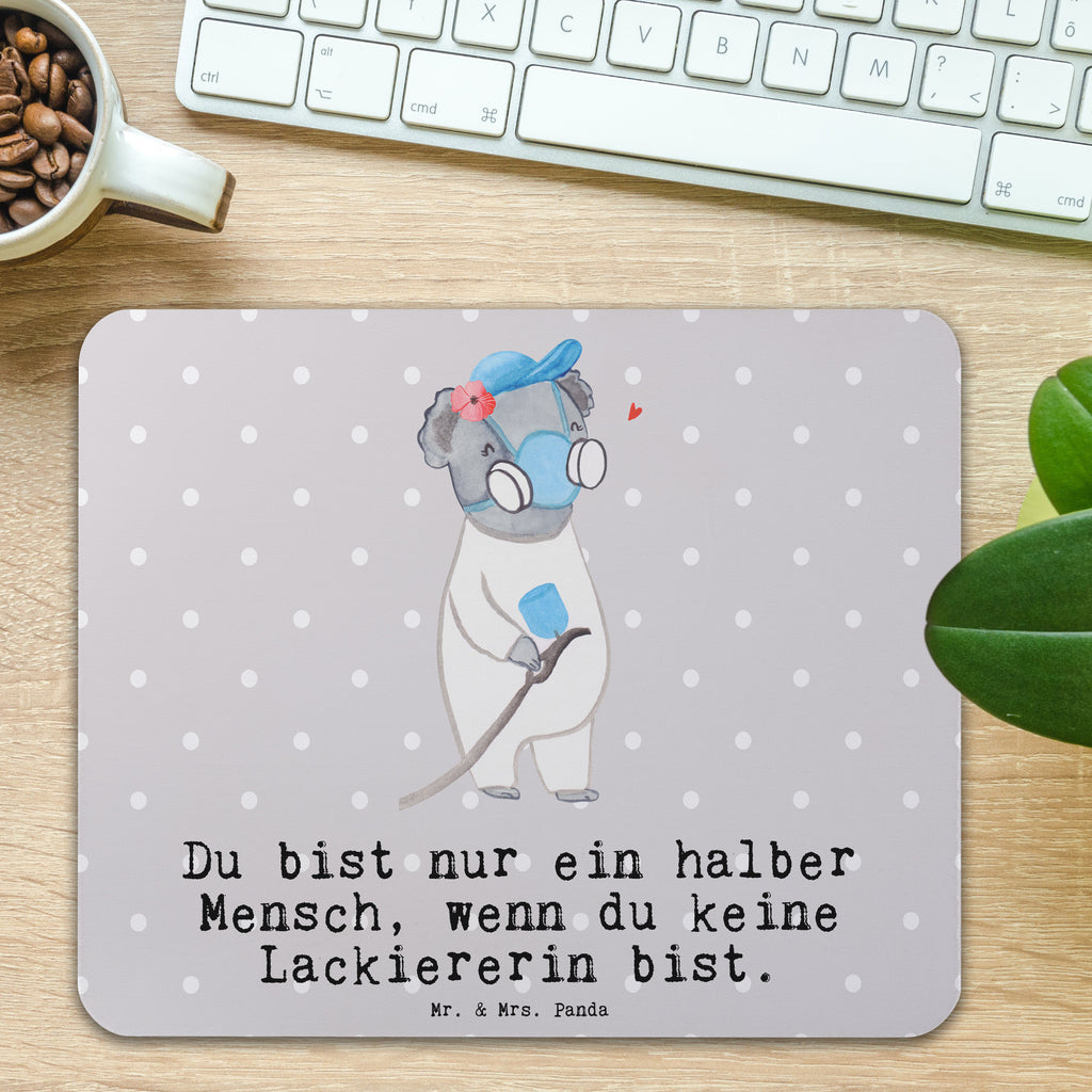 Mauspad Lackiererin mit Herz Mousepad, Computer zubehör, Büroausstattung, PC Zubehör, Arbeitszimmer, Mauspad, Einzigartiges Mauspad, Designer Mauspad, Mausunterlage, Mauspad Büro, Beruf, Ausbildung, Jubiläum, Abschied, Rente, Kollege, Kollegin, Geschenk, Schenken, Arbeitskollege, Mitarbeiter, Firma, Danke, Dankeschön, Lackiererin, Lackierermeisterin, Werkstatt Lackiererin, Gesellenprüfung