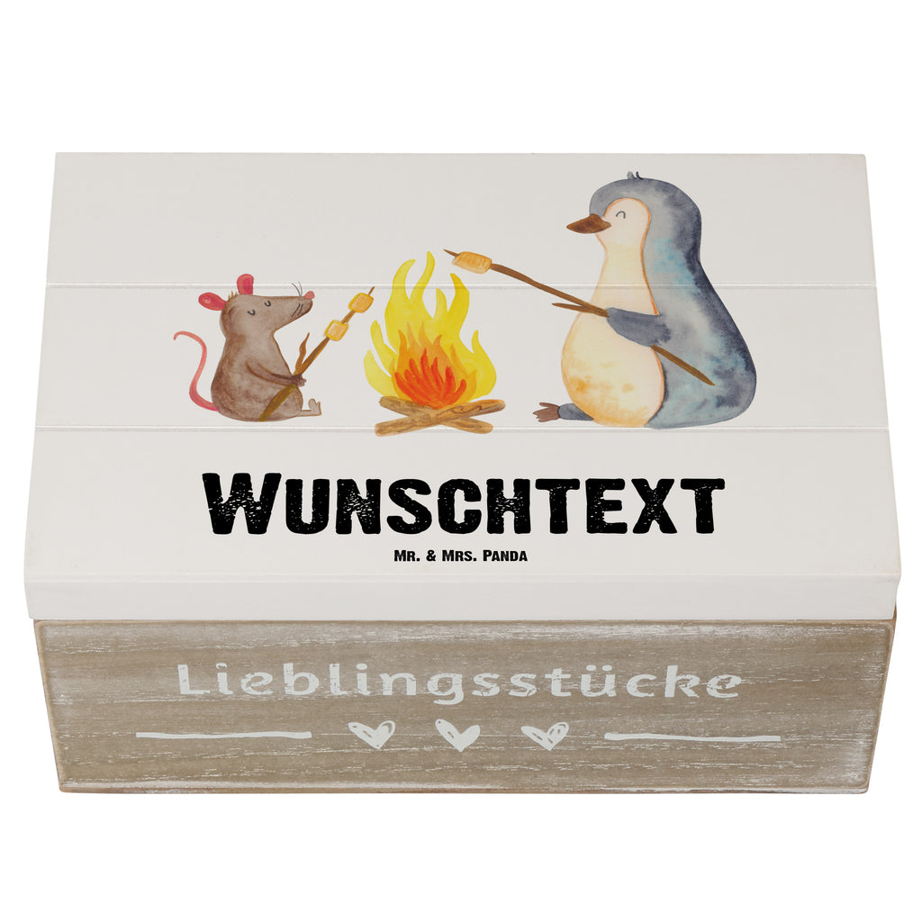 Personalisierte Holzkiste Pinguin Lagerfeuer Holzkiste mit Namen, Kiste mit Namen, Schatzkiste mit Namen, Truhe mit Namen, Schatulle mit Namen, Erinnerungsbox mit Namen, Erinnerungskiste, mit Namen, Dekokiste mit Namen, Aufbewahrungsbox mit Namen, Holzkiste Personalisiert, Kiste Personalisiert, Schatzkiste Personalisiert, Truhe Personalisiert, Schatulle Personalisiert, Erinnerungsbox Personalisiert, Erinnerungskiste Personalisiert, Dekokiste Personalisiert, Aufbewahrungsbox Personalisiert, Geschenkbox personalisiert, GEschenkdose personalisiert, Pinguin, Maus, Pinguine, Lagerfeuer, Leben, Arbeit, Job, Motivation, Büro, Büroalltag, Lebensspruch, Lebensmotivation, Neustart, Liebe, grillen, Feuer, Marshmallows