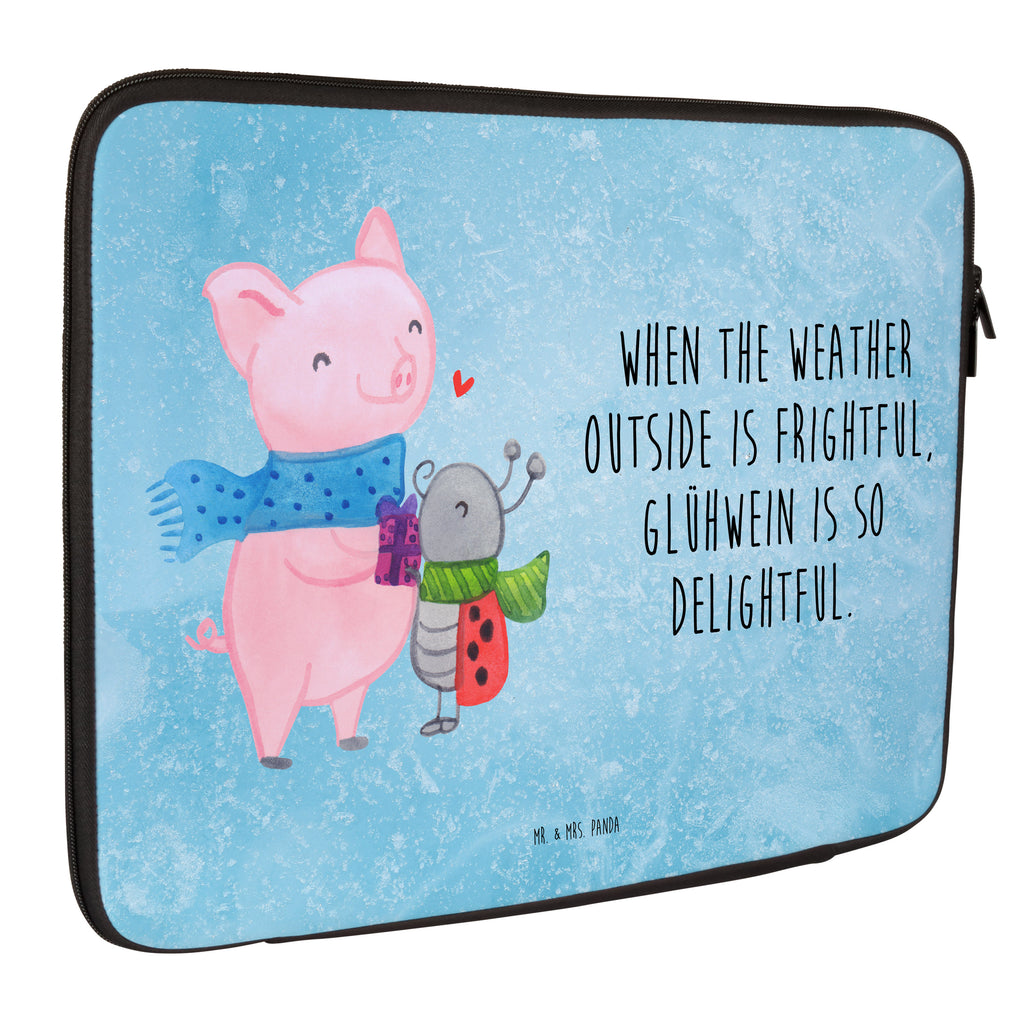 Notebook Tasche Glühschwein Smörle Notebook Tasche, Laptop, Computertasche, Tasche, Notebook-Tasche, Notebook-Reisehülle, Notebook Schutz, Winter, Weihnachten, Weihnachtsdeko, Nikolaus, Advent, Heiligabend, Wintermotiv, Handgezeichnetes Glühschwein, Kreatives Glühschwein Design, Winterlicher Glühwein Spruch, Glühwein Liebhaber Geschenk, Herzliches Marienkäfer Motiv, Marienkäfer in Winterkleidung, Glühwein ist köstlich Spruch, Smörle der stolze Marienkäfer, Süßer Marienkäfer gibt Geschenk, Romantische Geschenkidee Glühwein