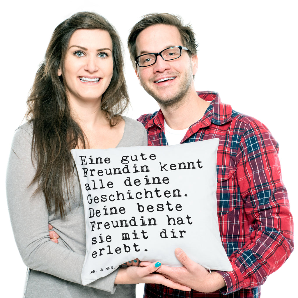 40x40 Kissen Sprüche und Zitate Eine gute Freundin kennt alle deine Geschichten. Deine beste Freundin hat sie mit dir erlebt. Kissenhülle, Kopfkissen, Sofakissen, Dekokissen, Motivkissen, Spruch, Sprüche, lustige Sprüche, Weisheiten, Zitate, Spruch Geschenke, Spruch Sprüche Weisheiten Zitate Lustig Weisheit Worte