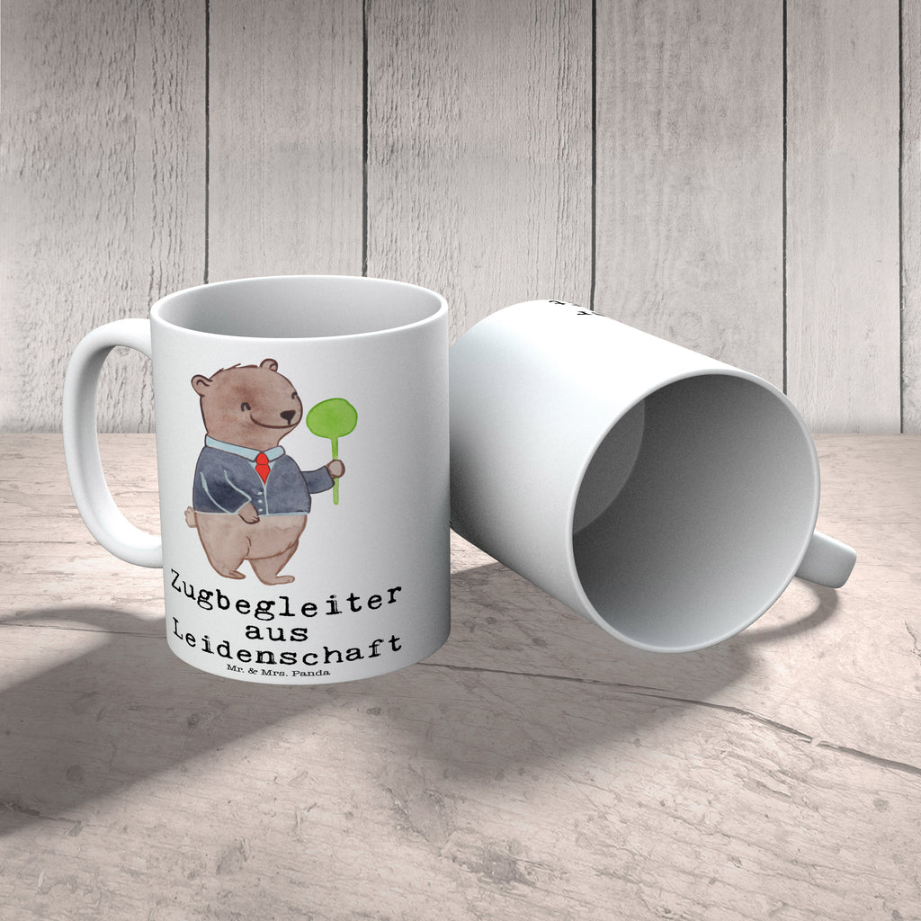 Tasse Zugbegleiter aus Leidenschaft Tasse, Kaffeetasse, Teetasse, Becher, Kaffeebecher, Teebecher, Keramiktasse, Porzellantasse, Büro Tasse, Geschenk Tasse, Tasse Sprüche, Tasse Motive, Kaffeetassen, Tasse bedrucken, Designer Tasse, Cappuccino Tassen, Schöne Teetassen, Beruf, Ausbildung, Jubiläum, Abschied, Rente, Kollege, Kollegin, Geschenk, Schenken, Arbeitskollege, Mitarbeiter, Firma, Danke, Dankeschön