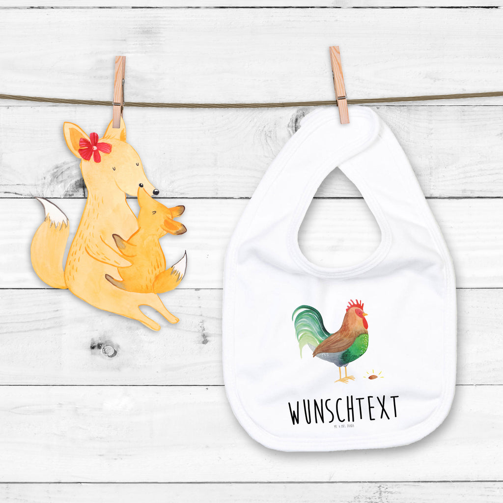 Personalisiertes Babylätzchen Hahn mit Korn Baby, Personalisiertes Lätzchen, Personalisiertes Spucktuch, Personalisiertes Sabberlätzchen, Personalisiertes Klettlätzchen, Personalisiertes Baby-Lätzchen, KPersonalisiertes Kinderlätzchen, Personalisiertes Geburt Geschenk, Geschenkidee Geburt, Personalisiertes Baby-Spucktuch, Personalisierter Baby-Kleckschutz, Personalisiertes Babyparty Geschenk, Personalisiertes Lätzchen für Babys, Lätzchen mit Namen, Spucktuch mit Namen, Sabberlätzchen mit Namen, Klettlätzchen mit Namen, Baby-Lätzchen mit Namen, Kinderlätzchen mit Namen, Geburt Geschenk mit Namen, Geschenkidee Geburt mit Namen, Baby-Spucktuch mit Namen, Baby-Kleckschutz, Babyparty Geschenk mit Namen, Lätzchen für Babys mit Namen, Selbst gestalten, Wunschnamen, Babylätzchen Bedrucken, Bauernhof, Hoftiere, Landwirt, Landwirtin, Hahn, Korn, Henne, Eier, Natur