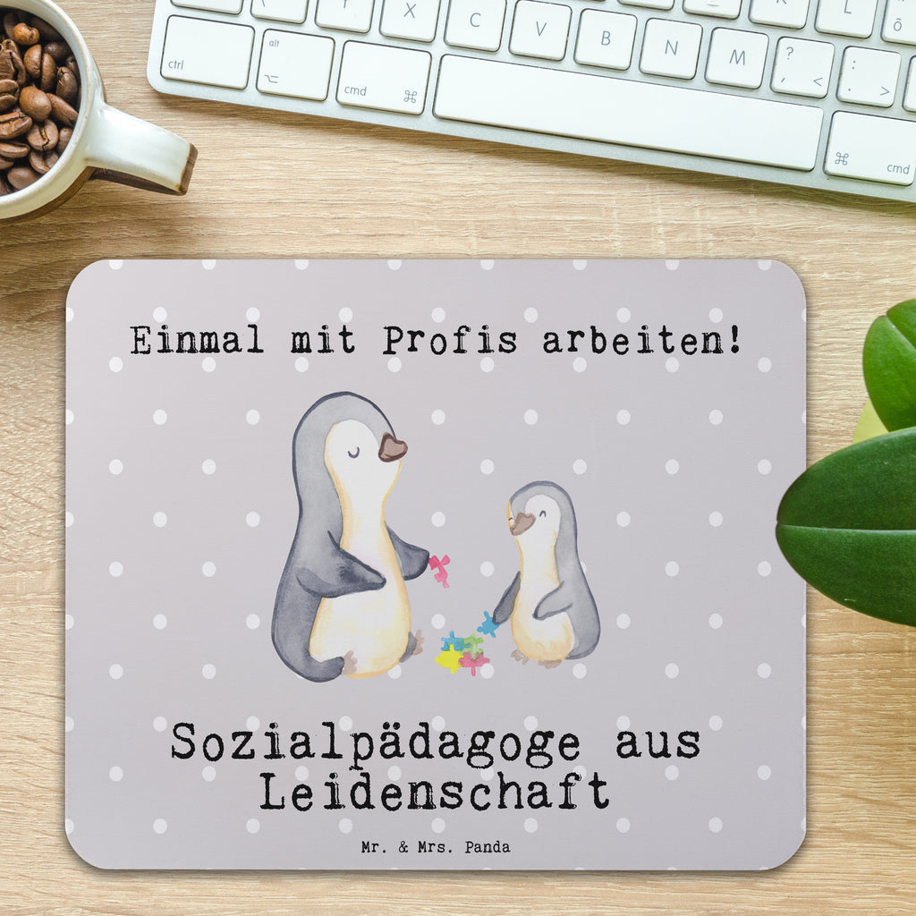 Mauspad Sozialpädagoge aus Leidenschaft Mousepad, Computer zubehör, Büroausstattung, PC Zubehör, Arbeitszimmer, Mauspad, Einzigartiges Mauspad, Designer Mauspad, Mausunterlage, Mauspad Büro, Beruf, Ausbildung, Jubiläum, Abschied, Rente, Kollege, Kollegin, Geschenk, Schenken, Arbeitskollege, Mitarbeiter, Firma, Danke, Dankeschön