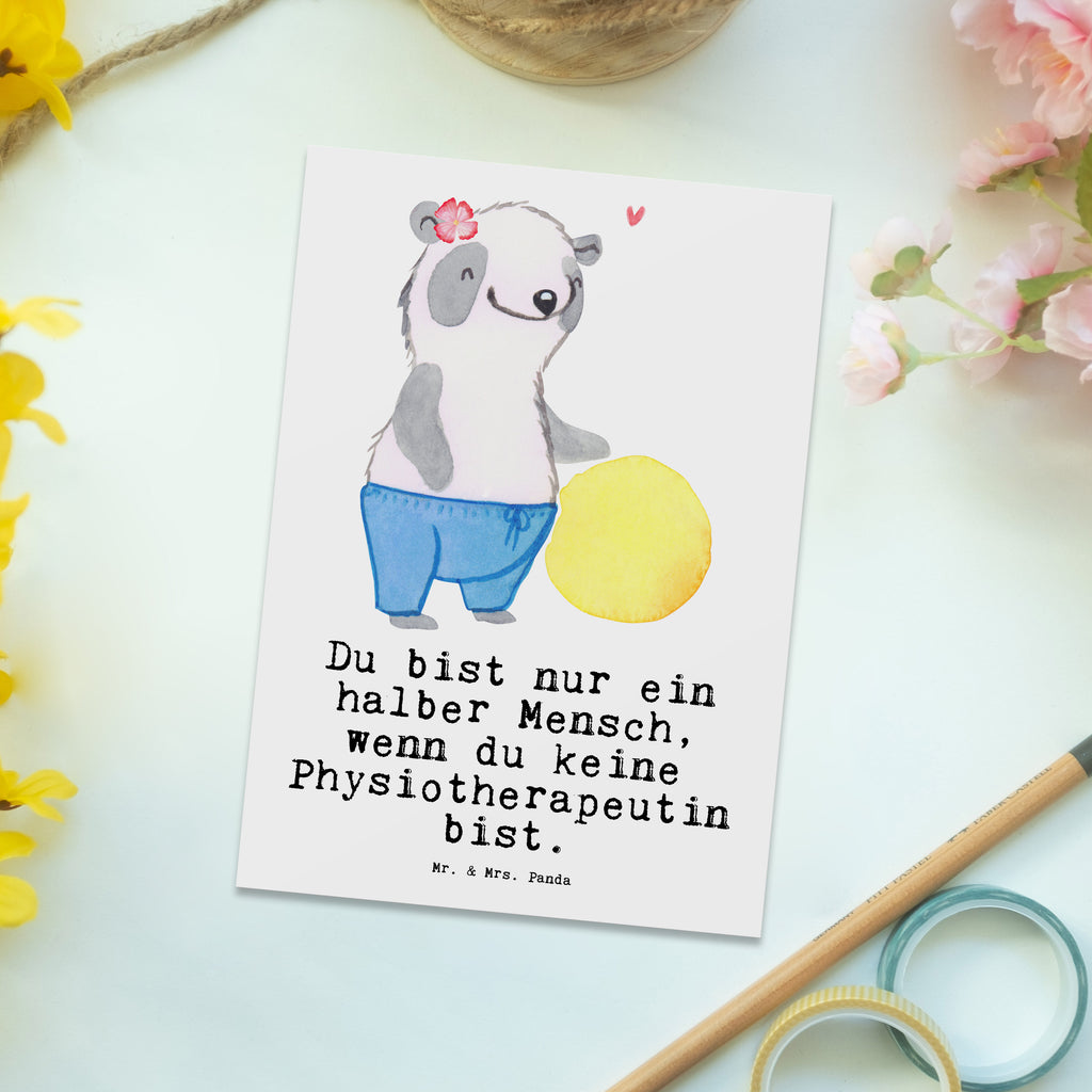 Postkarte Physiotherapeutin mit Herz Postkarte, Karte, Geschenkkarte, Grußkarte, Einladung, Ansichtskarte, Geburtstagskarte, Einladungskarte, Dankeskarte, Ansichtskarten, Einladung Geburtstag, Einladungskarten Geburtstag, Beruf, Ausbildung, Jubiläum, Abschied, Rente, Kollege, Kollegin, Geschenk, Schenken, Arbeitskollege, Mitarbeiter, Firma, Danke, Dankeschön