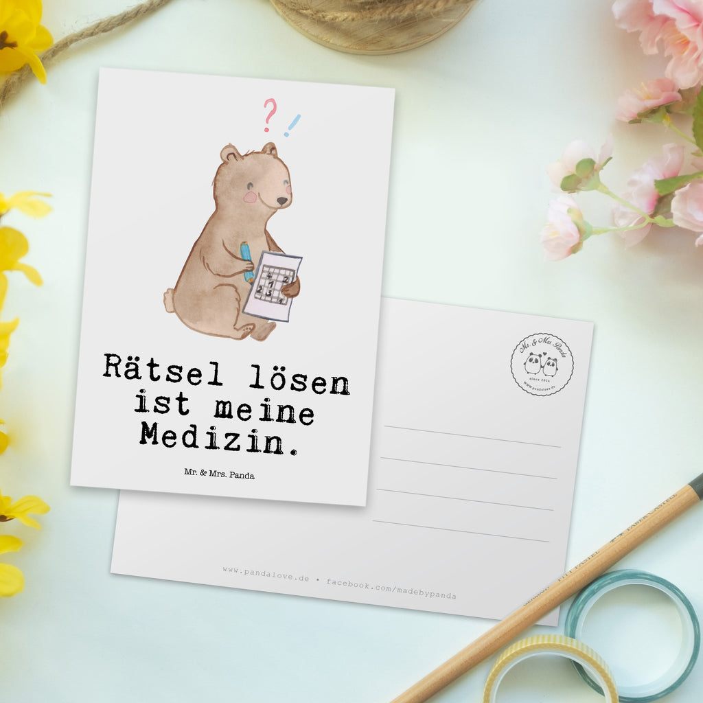 Postkarte Bär Rätsel lösen Medizin Postkarte, Karte, Geschenkkarte, Grußkarte, Einladung, Ansichtskarte, Geburtstagskarte, Einladungskarte, Dankeskarte, Ansichtskarten, Einladung Geburtstag, Einladungskarten Geburtstag, Geschenk, Sport, Sportart, Hobby, Schenken, Danke, Dankeschön, Auszeichnung, Gewinn, Sportler, Rätsel lösen, Kreuzworträtsel lösen, Knobeln, Gedächtnistraining, Gedächtnissport