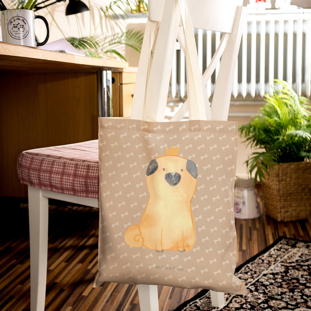 Einkaufstasche Mops Krone Tragetasche, Tasche, Beutel, Stofftasche, Baumwolltasche, Umhängetasche, Shopper, Einkaufstasche, Beuteltasche, Hund, Hundemotiv, Haustier, Hunderasse, Tierliebhaber, Hundebesitzer, Sprüche, Mops, allergisch, kinderlos, Hausregel, Hundebesitzer. Spruch, lustig