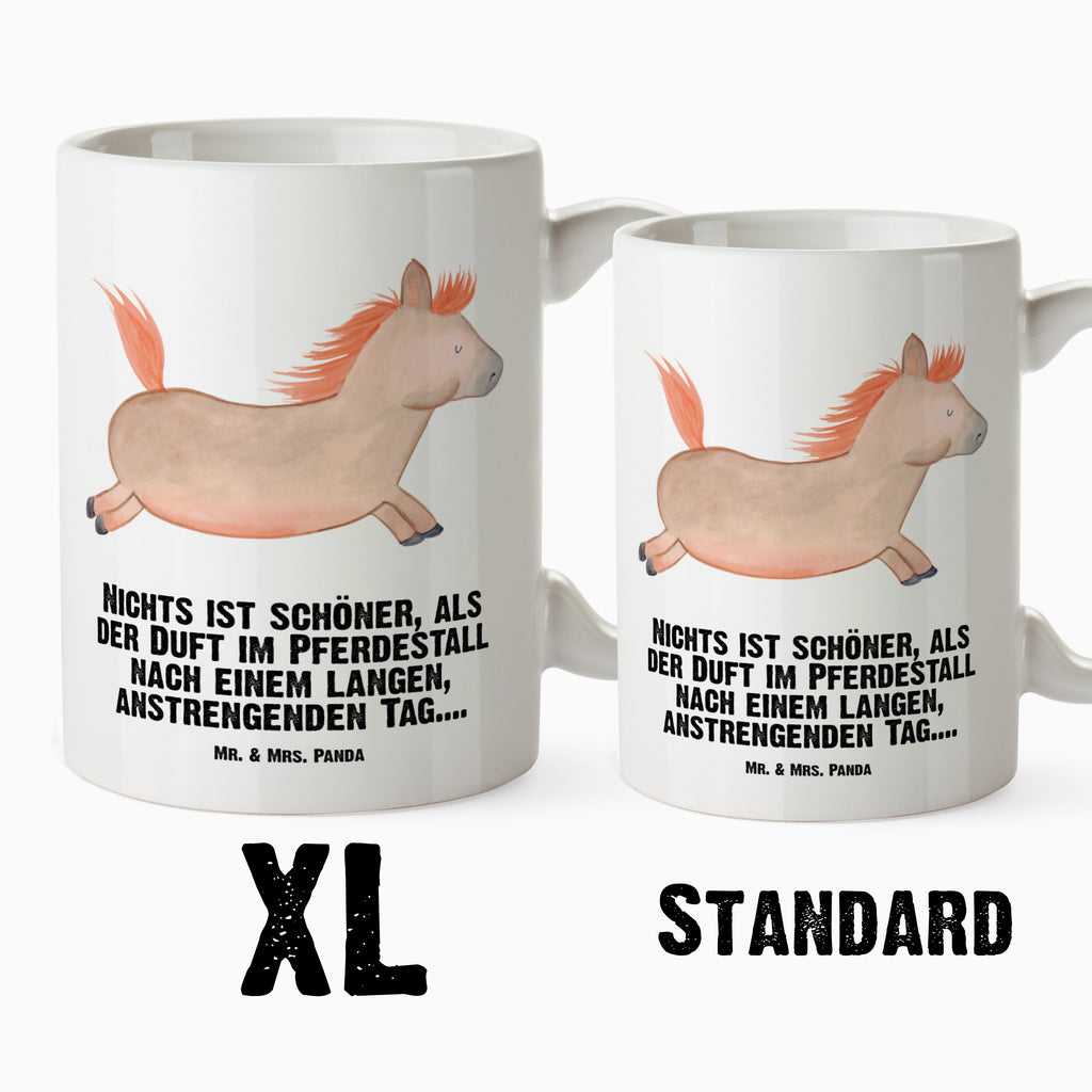 XL Tasse Pferd springt XL Tasse, Große Tasse, Grosse Kaffeetasse, XL Becher, XL Teetasse, spülmaschinenfest, Jumbo Tasse, Groß, Bauernhof, Hoftiere, Landwirt, Landwirtin, Pferd, Pony, Pferde, Stall, Pferdestall, ausreiten, reiten, Pferdebesitzer