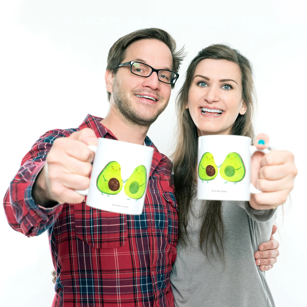 Kindertasse Avocado Pärchen Kindertasse, Kinder Tasse, Kunststoff Tasse, Kindergarten Tasse, Trinkbecher, Camping Becher, Kaffeetasse, Kunststoffbecher, Kindergartenbecher, Outdoorgeschirr, Kunststoffgeschirr, Reisebecher, Reisetasse, Kinderbecher, Bruchfeste Tasse, Bruchsichere Tasse, Plastik Tasse, Plastiktasse, Avocado, Veggie, Vegan, Gesund, Avocuddle, Liebe, Schwangerschaft, Familie, Babyshower, Babyparty, Hochzeit, Kinder, Avocados, Geburt