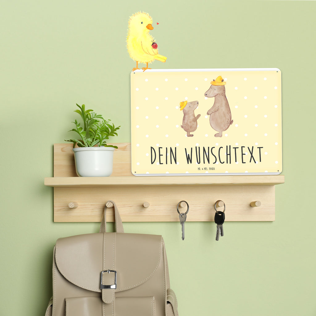 Personalisiertes Blechschild Bären mit Hut Blechschild, Metallschild, Geschenk Schild, Schild, Magnet-Metall-Schild, Deko Schild, Wandschild, Wand-Dekoration, Türschild, Familie, Vatertag, Muttertag, Bruder, Schwester, Mama, Papa, Oma, Opa, Bär, Bären, Vater, Papi, Paps, Dad, Daddy, Lieblingsmensch, Sohn, Söhne, Kind, Kinder, Vater-Sohn, Family, Vorbild