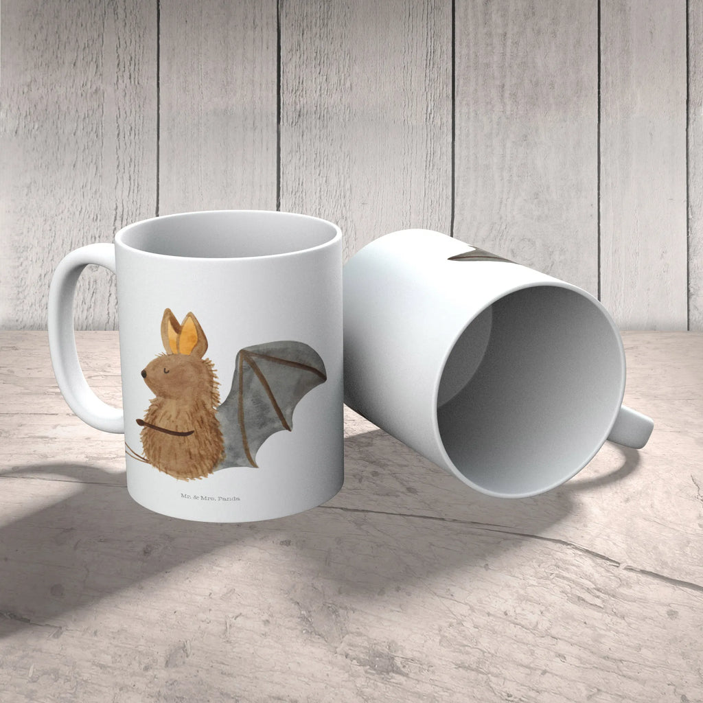 Kindertasse Fledermaus Sitzen Kindertasse, Kinder Tasse, Kunststoff Tasse, Kindergarten Tasse, Trinkbecher, Camping Becher, Kaffeetasse, Kunststoffbecher, Kindergartenbecher, Outdoorgeschirr, Kunststoffgeschirr, Reisebecher, Reisetasse, Kinderbecher, Bruchfeste Tasse, Bruchsichere Tasse, Plastik Tasse, Plastiktasse, Tiermotive, Gute Laune, lustige Sprüche, Tiere, Fledermaus, Fledermäuse, Motivation, entspannen