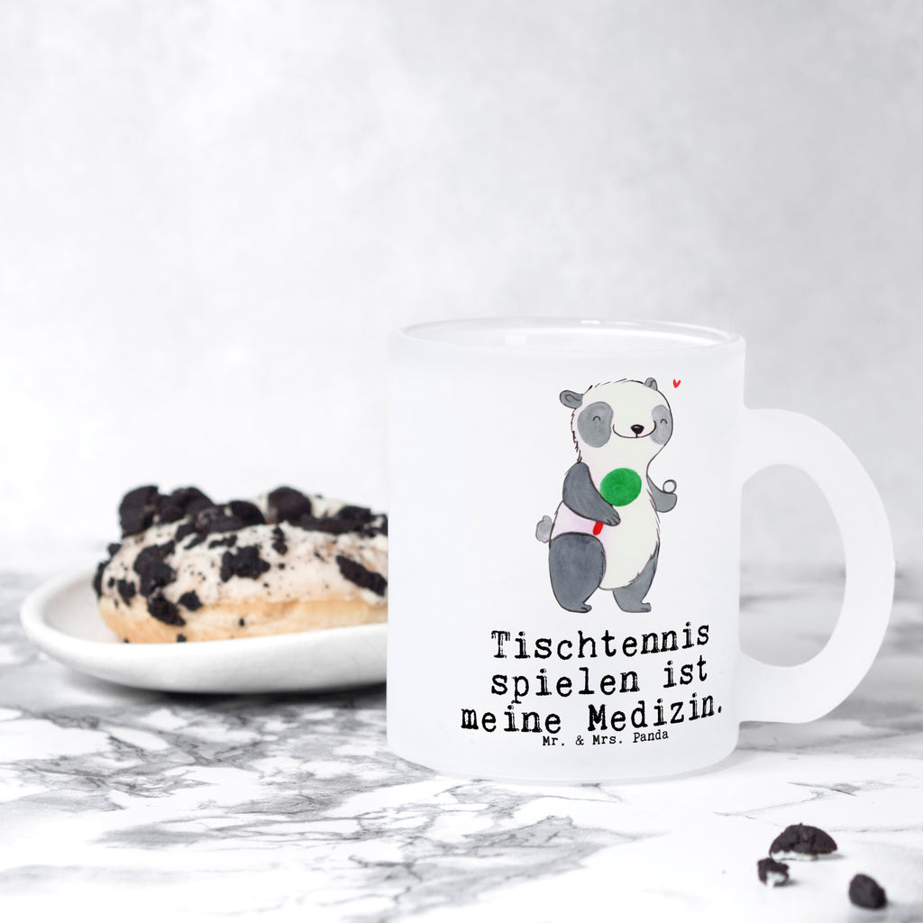 Teetasse Panda Tischtennis Teetasse, Teeglas, Teebecher, Tasse mit Henkel, Tasse, Glas Teetasse, Teetasse aus Glas, Geschenk, Sport, Sportart, Hobby, Schenken, Danke, Dankeschön, Auszeichnung, Gewinn, Sportler, Tischtennis, Tischtennis Bund, Tischtennis Verein, Ballsport