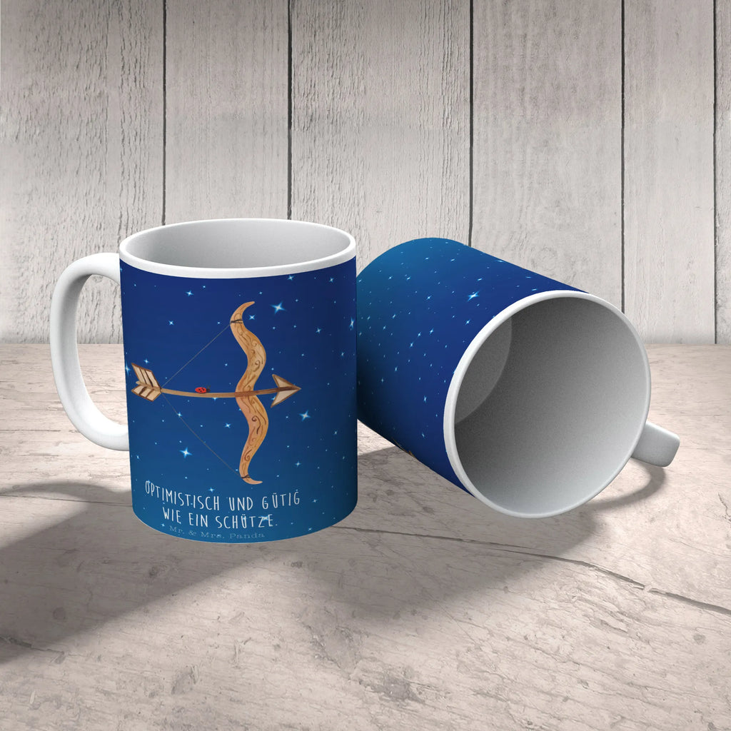 Tasse Sternzeichen Schütze Tasse, Kaffeetasse, Teetasse, Becher, Kaffeebecher, Teebecher, Keramiktasse, Porzellantasse, Büro Tasse, Geschenk Tasse, Tasse Sprüche, Tasse Motive, Kaffeetassen, Tasse bedrucken, Designer Tasse, Cappuccino Tassen, Schöne Teetassen, Tierkreiszeichen, Sternzeichen, Horoskop, Astrologie, Aszendent, Schütze, Schütze Geschenk, Schütze Sternzeichen, Geschenk November, Geschenk Dezember, Geburtstag November, Geburtstag Dezember, Geschenk Schützenfest