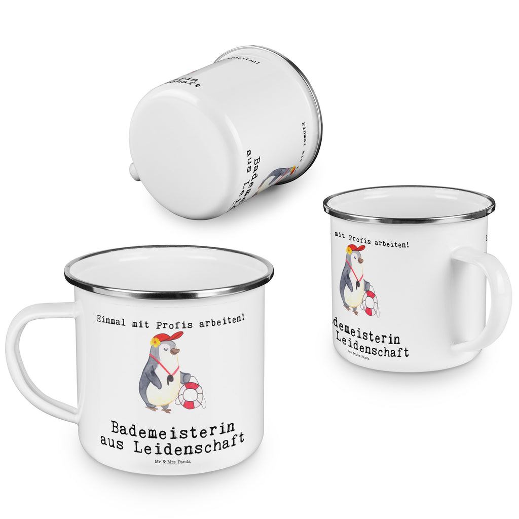 Camping Emaille Tasse Bademeisterin aus Leidenschaft Campingtasse, Trinkbecher, Metalltasse, Outdoor Tasse, Emaille Trinkbecher, Blechtasse Outdoor, Emaille Campingbecher, Edelstahl Trinkbecher, Metalltasse für Camping, Kaffee Blechtasse, Camping Tasse Metall, Emaille Tasse, Emaille Becher, Tasse Camping, Tasse Emaille, Emaille Tassen, Camping Becher, Metall Tasse, Camping Tassen, Blechtasse, Emaille Tasse Camping, Camping Tasse Emaille, Emailletasse, Camping Tassen Emaille, Campingbecher, Blechtassen, Outdoor Becher, Campingtassen, Emaille Becher Camping, Camping Becher Edelstahl, Beruf, Ausbildung, Jubiläum, Abschied, Rente, Kollege, Kollegin, Geschenk, Schenken, Arbeitskollege, Mitarbeiter, Firma, Danke, Dankeschön, Bademeisterin, Rettungsschwimmerin, Schwimmmeisterin, Schwimmbad, Freibad, Badeanstalt, Schwimmverein, Schwimmschule