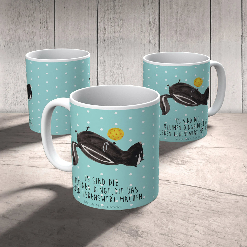 Tasse Stinktier Ball Tasse, Kaffeetasse, Teetasse, Becher, Kaffeebecher, Teebecher, Keramiktasse, Porzellantasse, Büro Tasse, Geschenk Tasse, Tasse Sprüche, Tasse Motive, Kaffeetassen, Tasse bedrucken, Designer Tasse, Cappuccino Tassen, Schöne Teetassen, Stinktier, Skunk, Wildtier, Raubtier, Stinker, Stinki, verspielt, Weisheit